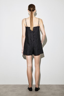 SCULPTED PLEATED LINEN PLAYSUIT — BLACK 3