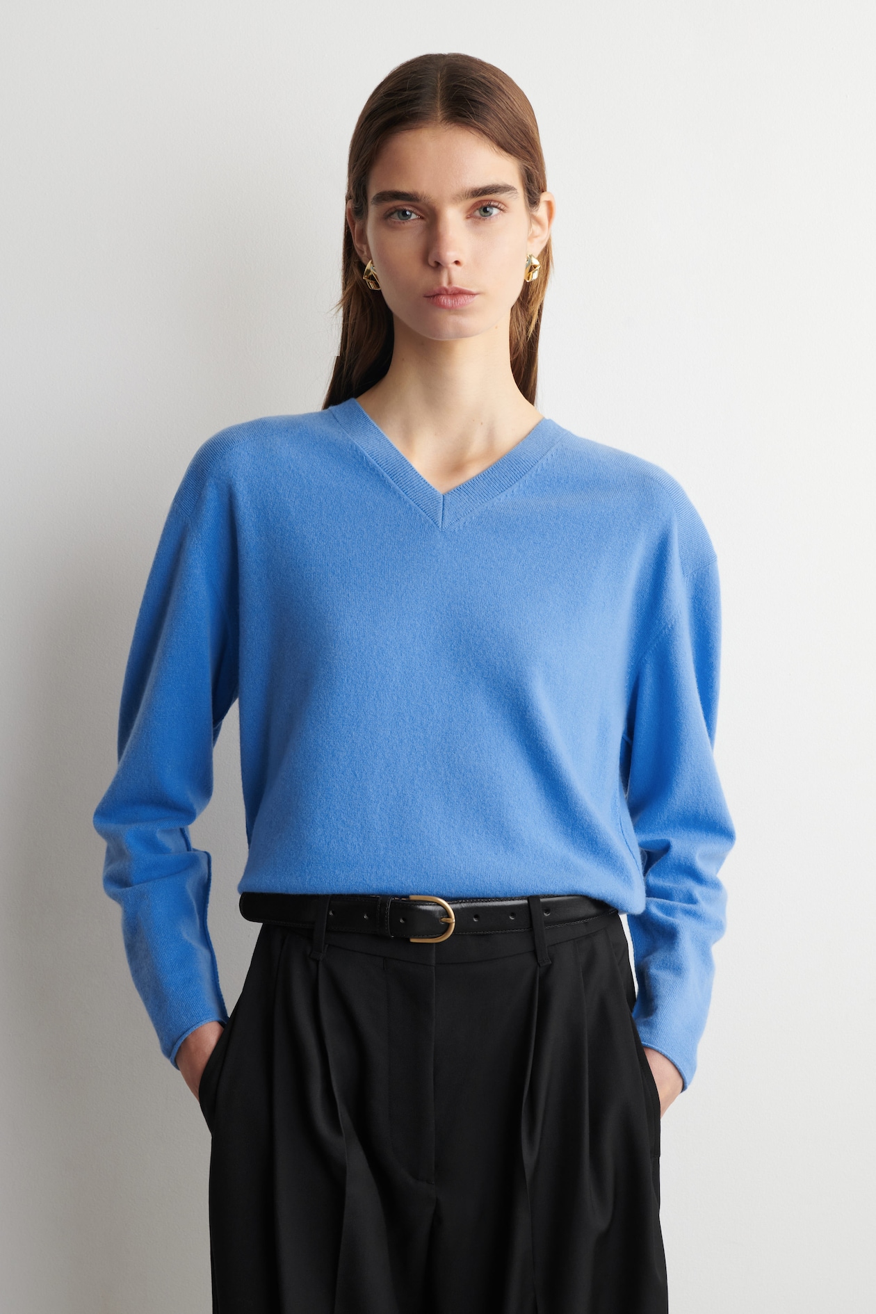 MERINO WOOL V-NECK JUMPER
