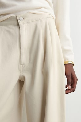 PLEATED WIDE-LEG DENIM PANTS — CREAM 2