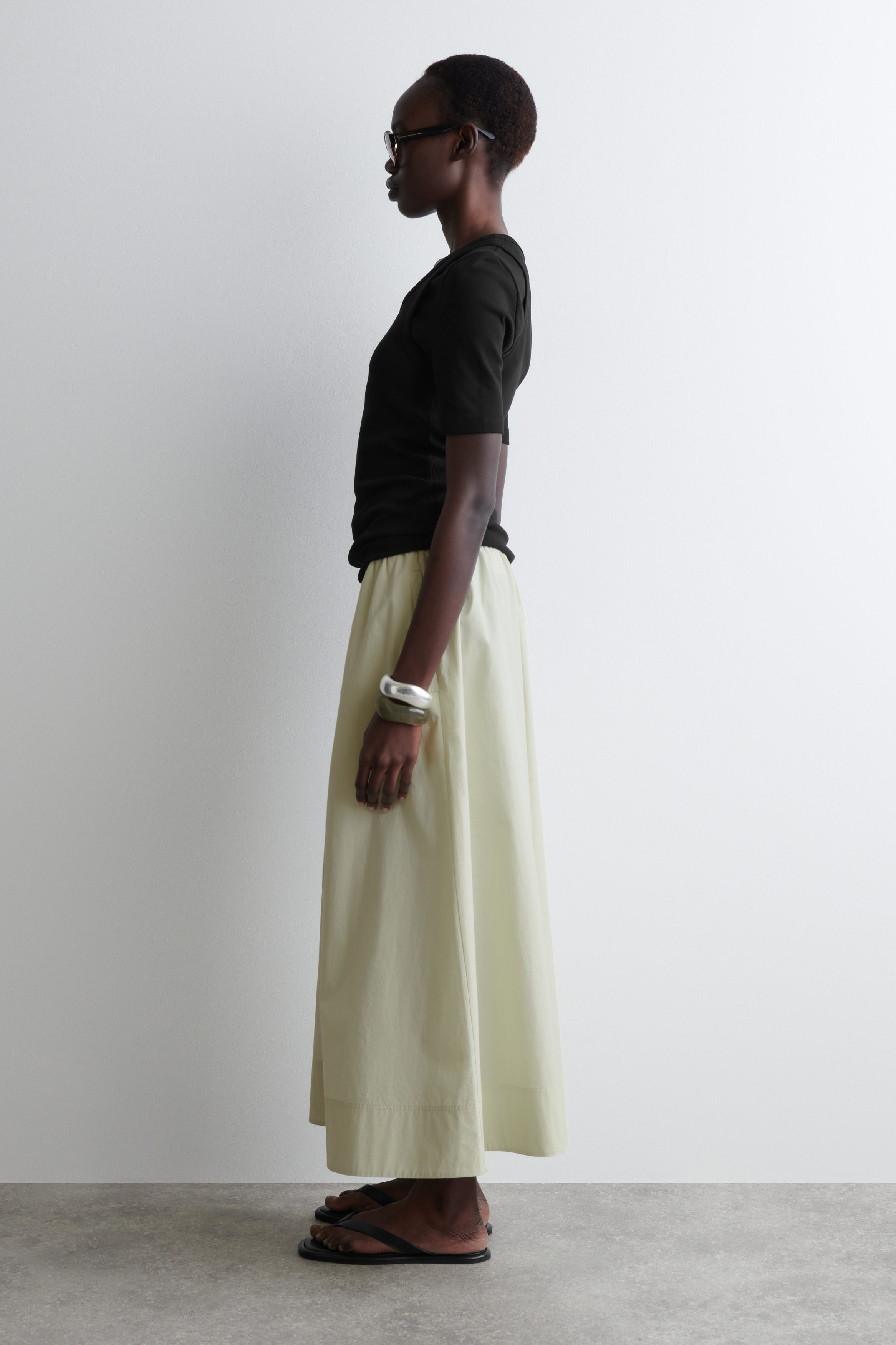 VOLUMINOUS CULOTTES - LIGHT GREEN | COS
