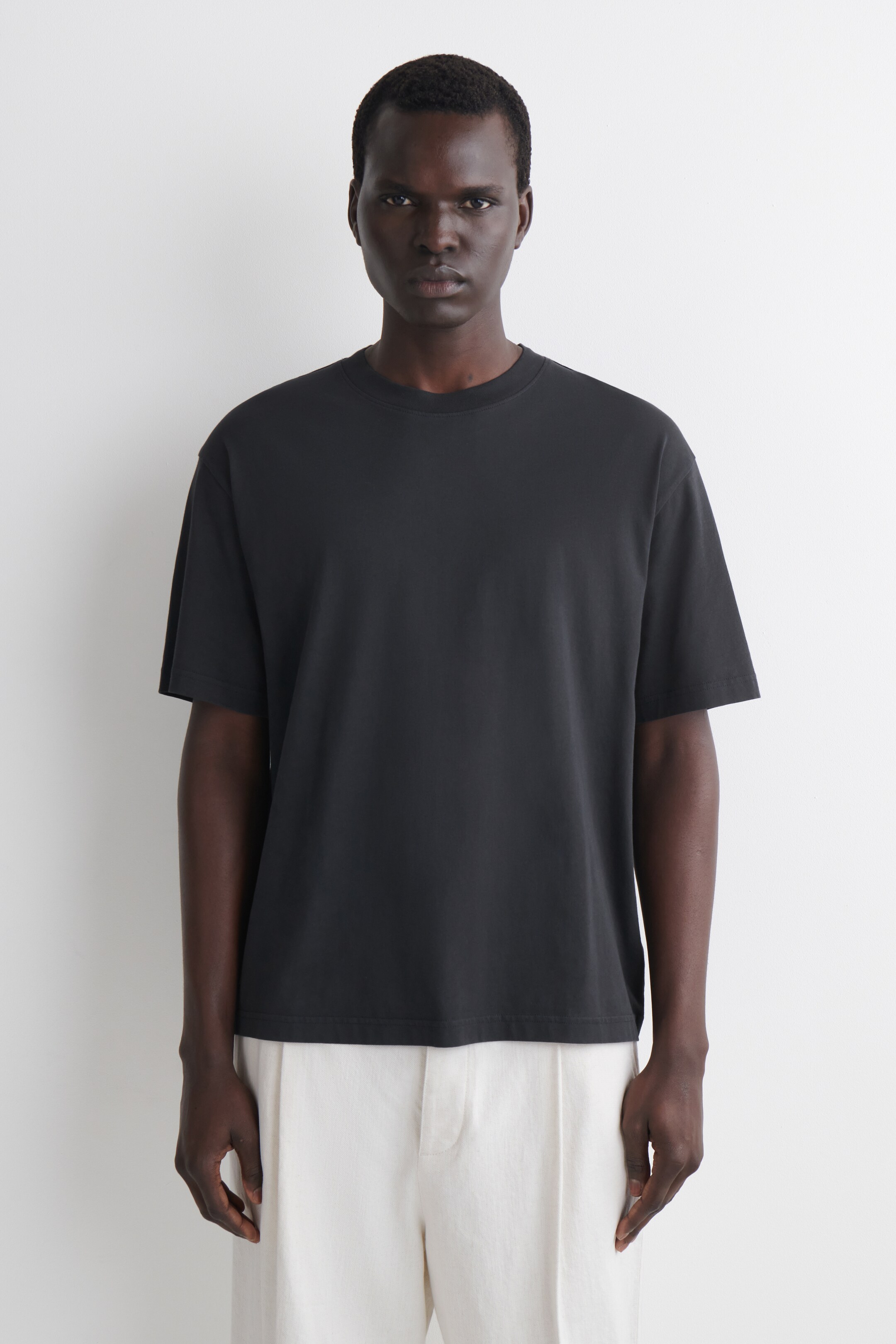 Größeres Bild anzeigen: LOCKERES LEICHTES BAUMWOLL-T-SHIRT - NAVYBLAU - Men | H&M AT 2