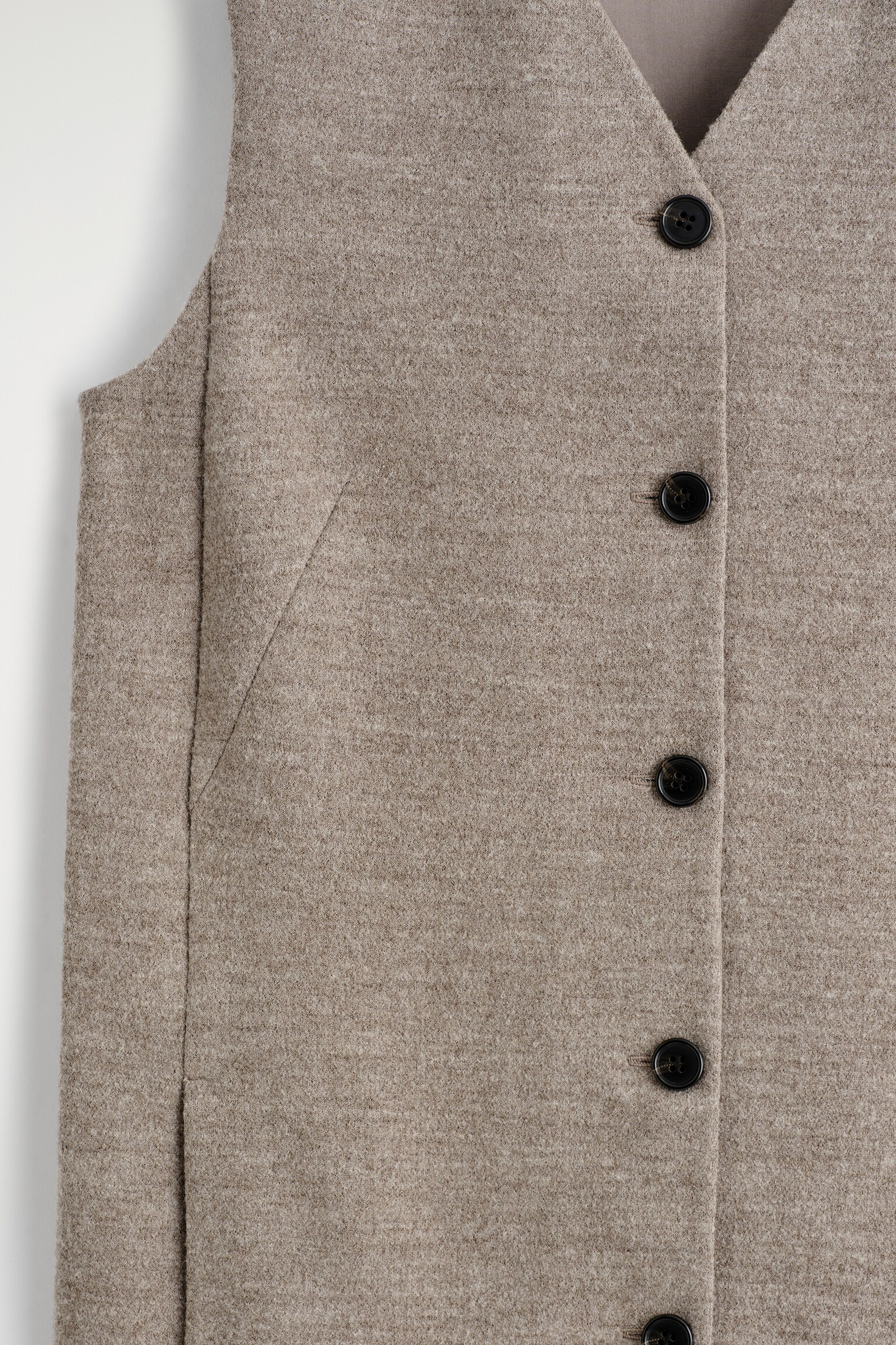 MINIKLEID AUS MERINOWOLLE MIT KNÖPFEN - BEIGE MELIERT - 6