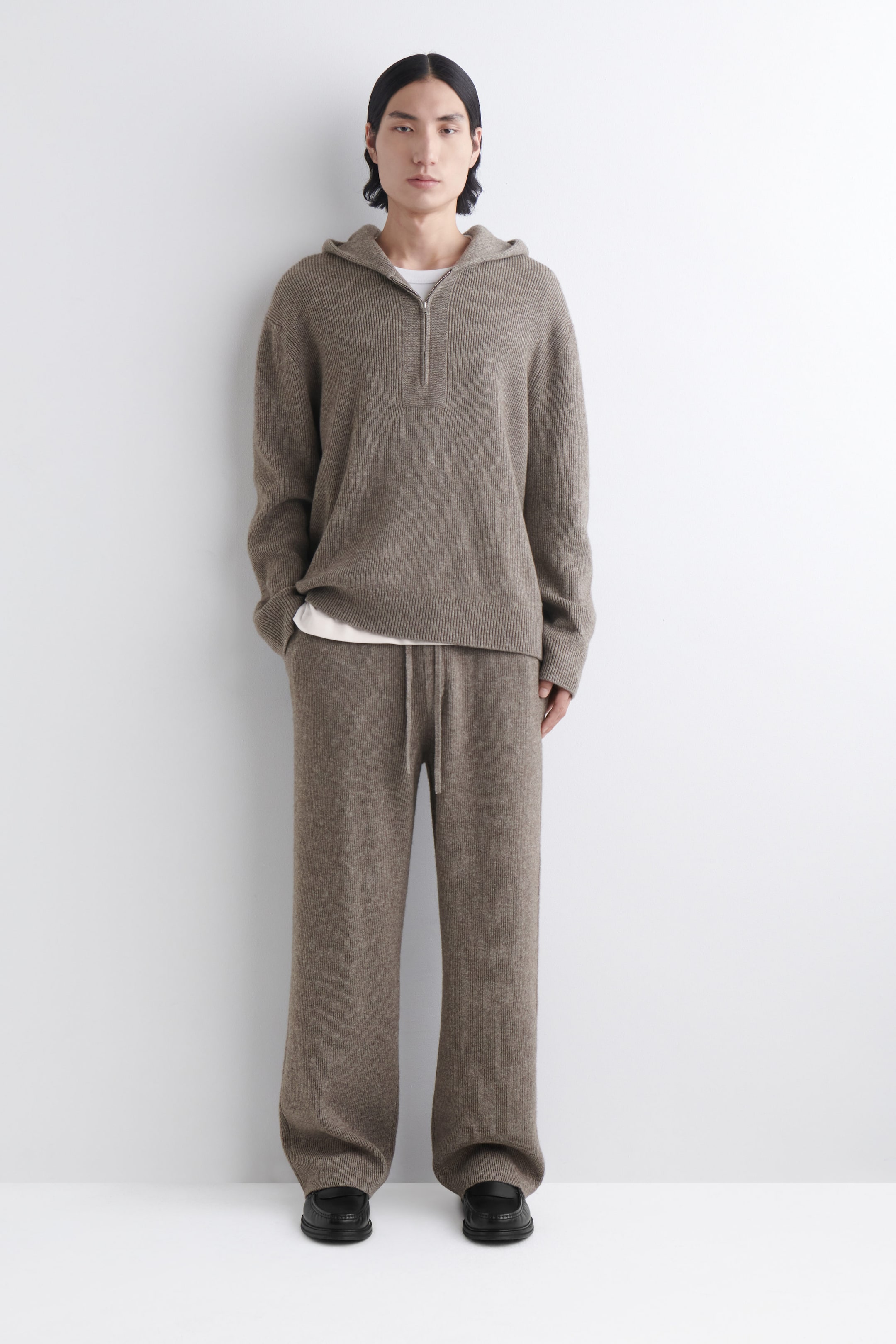 KNITTED MERINO-YAK SWEATPANTS