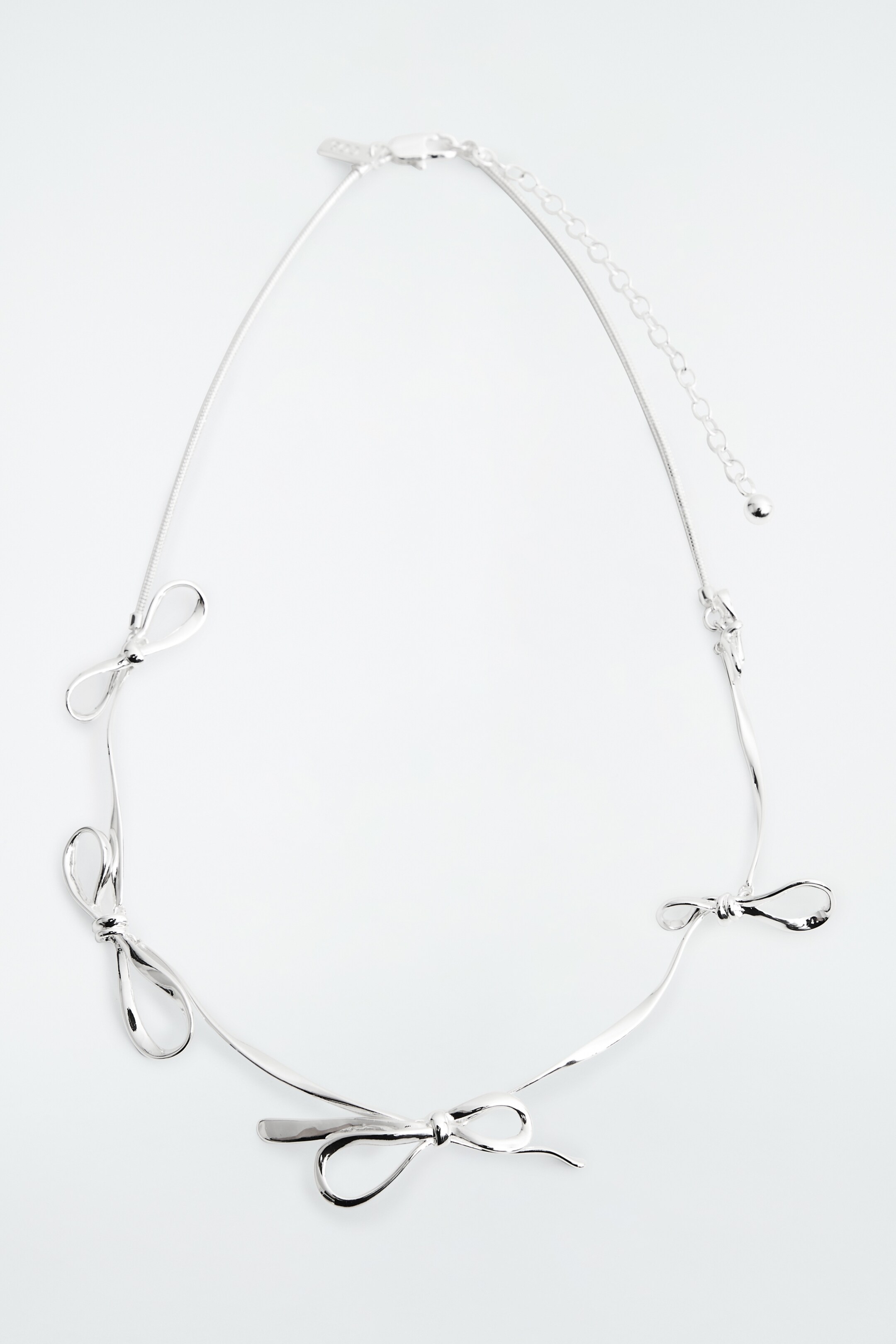 View larger image: BOW SNAKE-CHAIN NECKLACE - SILVER - Ladies | H&M GB 1