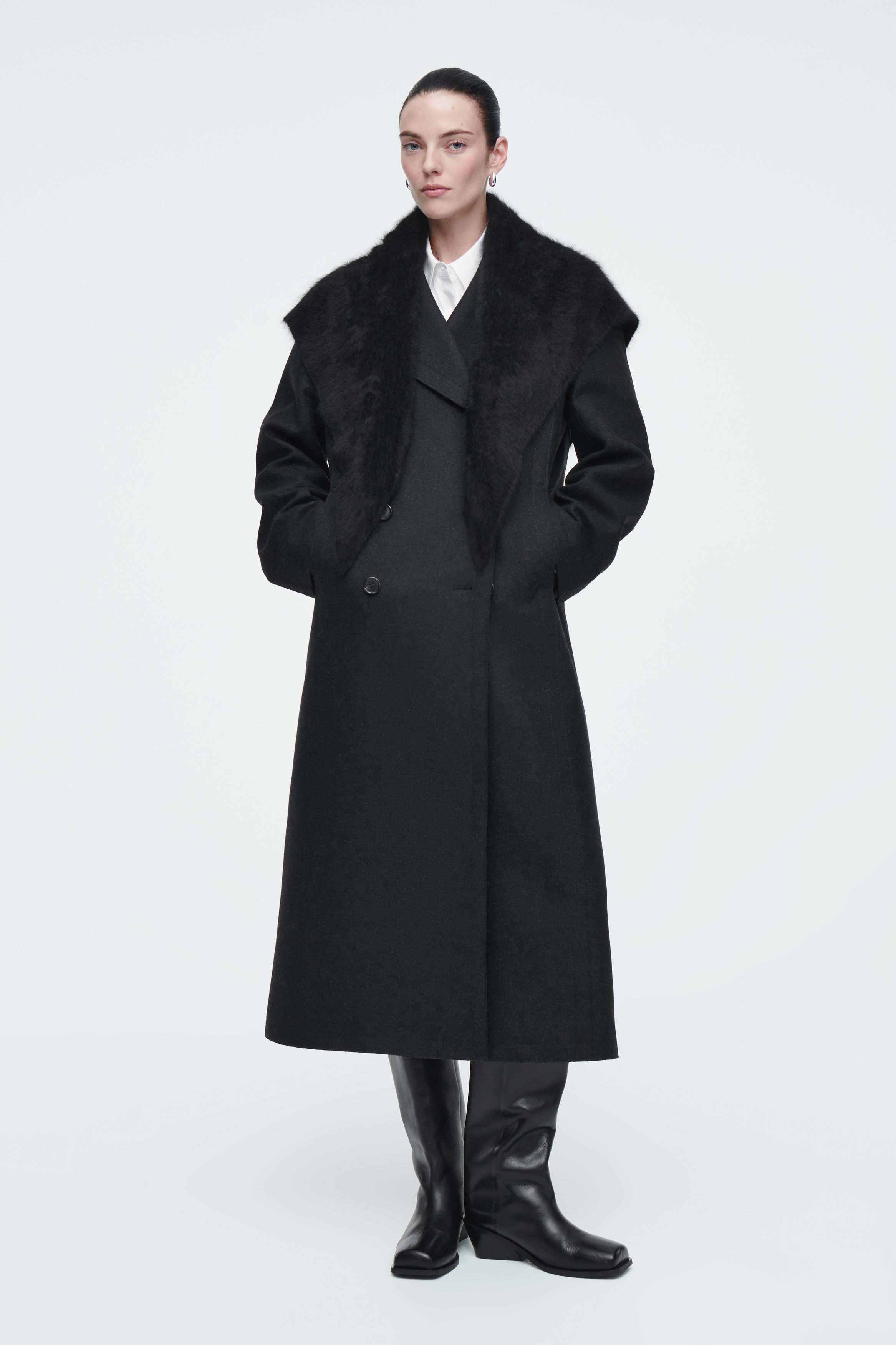 スカーフ CHLOE Woman Neck scarf Black CHC25UT082CHS 001 CHLOÉ: Scarf woman - Black | Chloé neck scarf CHC25UT082CHS