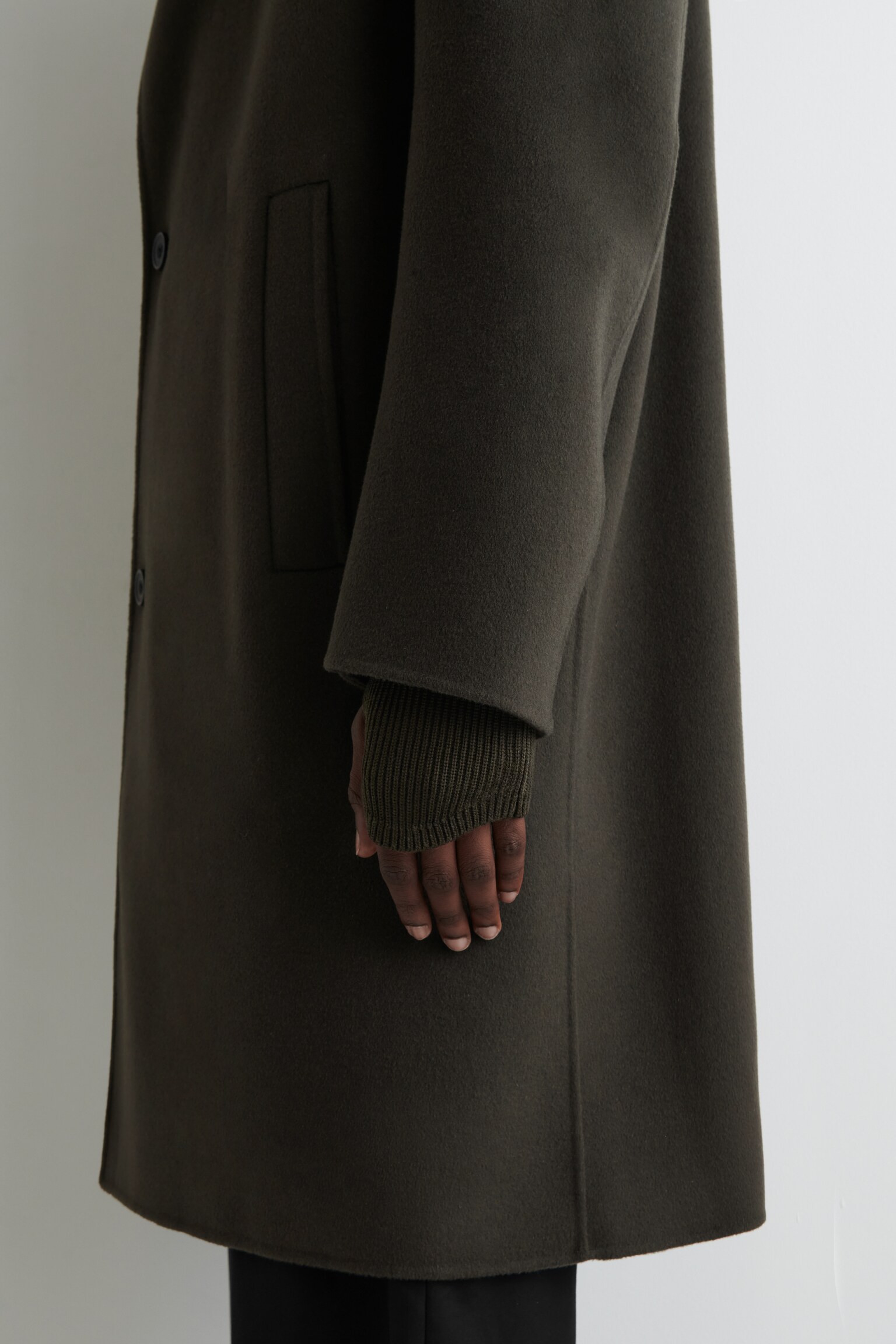 GERIPPTE FINGERLOSE HANDSCHUHE AUS WOLLE - DUNKLES KHAKI/CHARCOAL