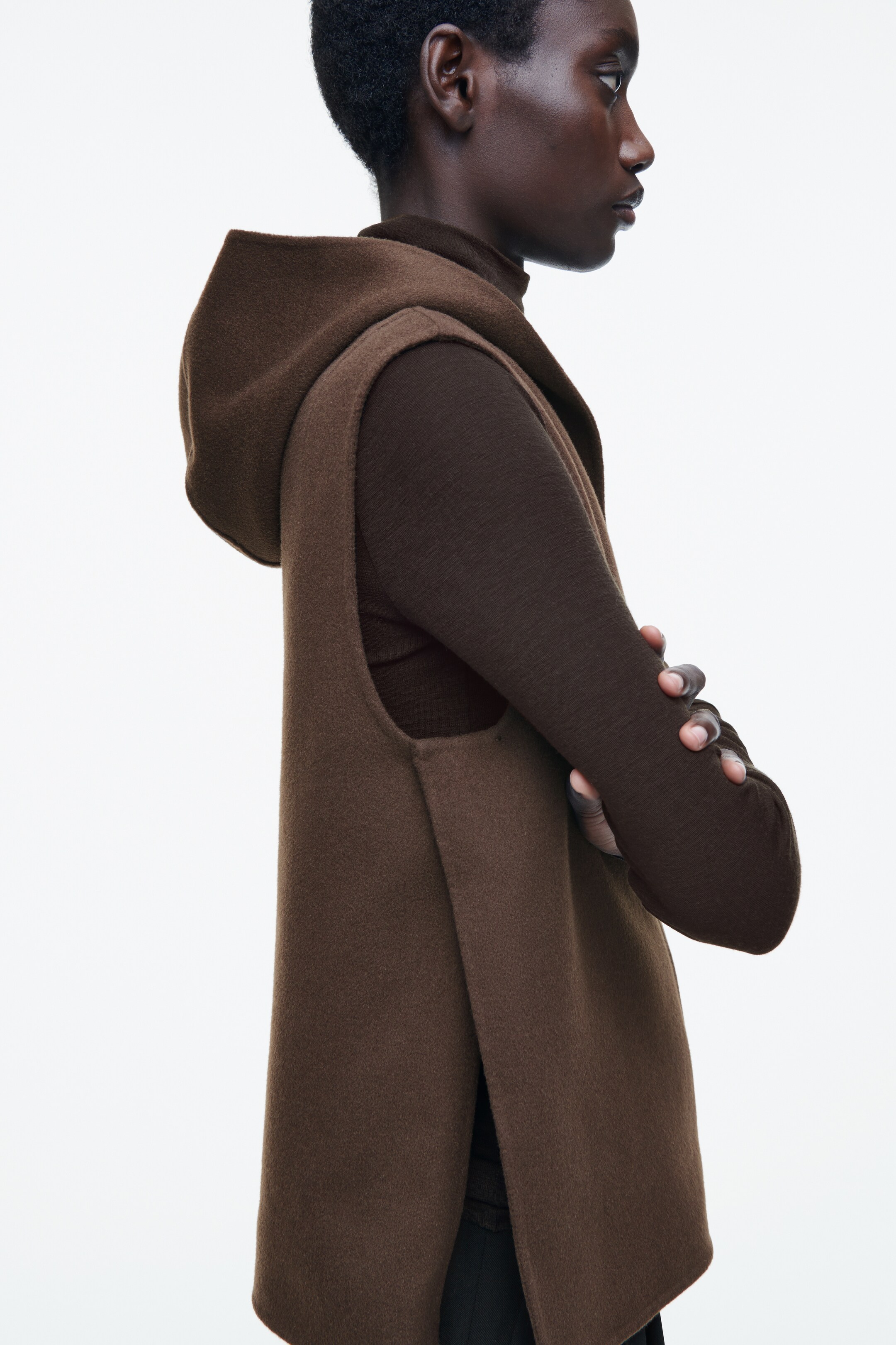 Agrandir l'image: GILET HYBRIDE À CAPUCHE DOUBLE-FACE - BRUN - FEMME | H&M FR 4