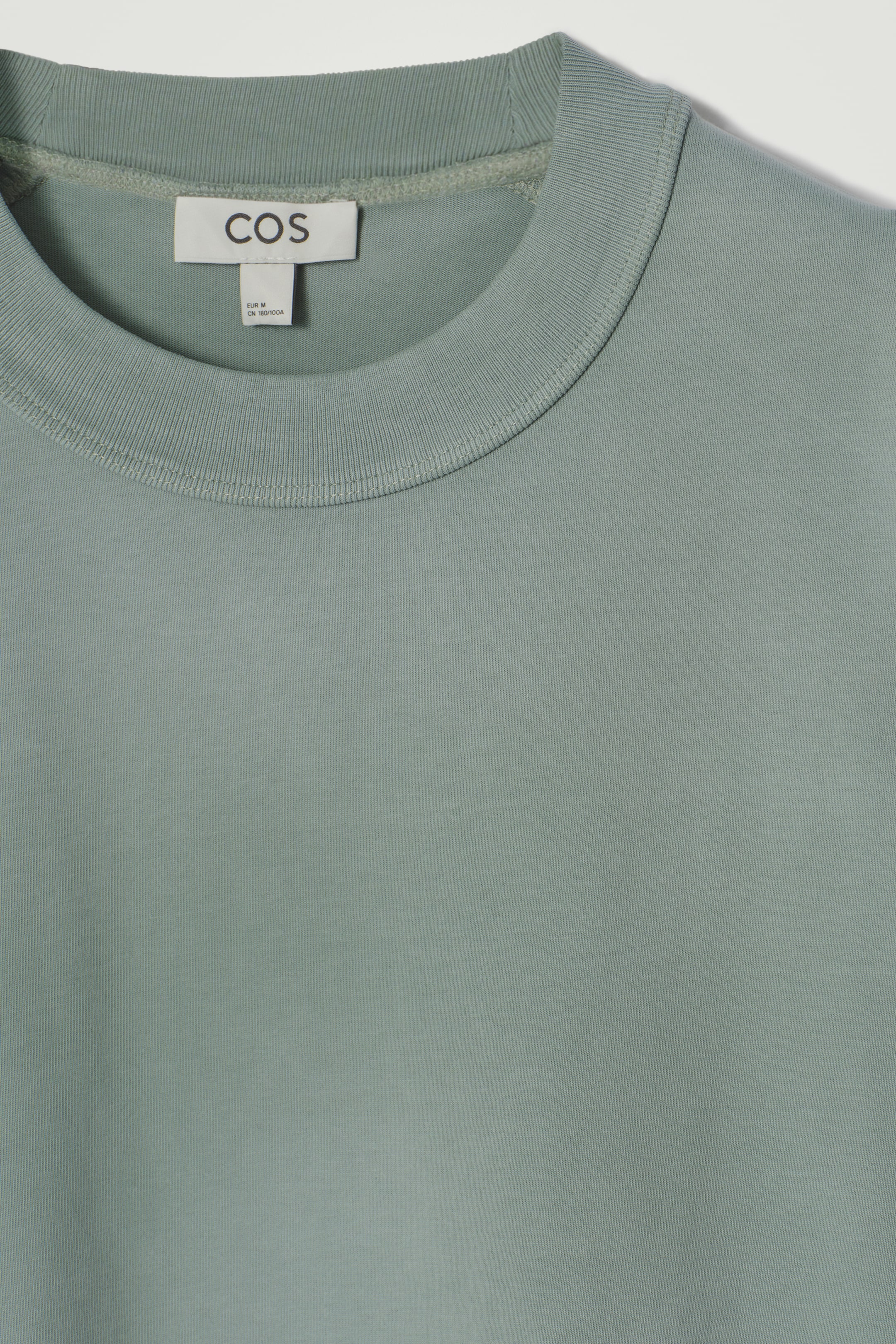 Zobraziť väčší obrázok: NADMERNE STRIHNUTÉ TRIČKO S VYSOKÝM GOLIEROM Z PRANÉHO JERSEY MATERIÁLU - ZELENÁ - MUŽI | H&M SK 8
