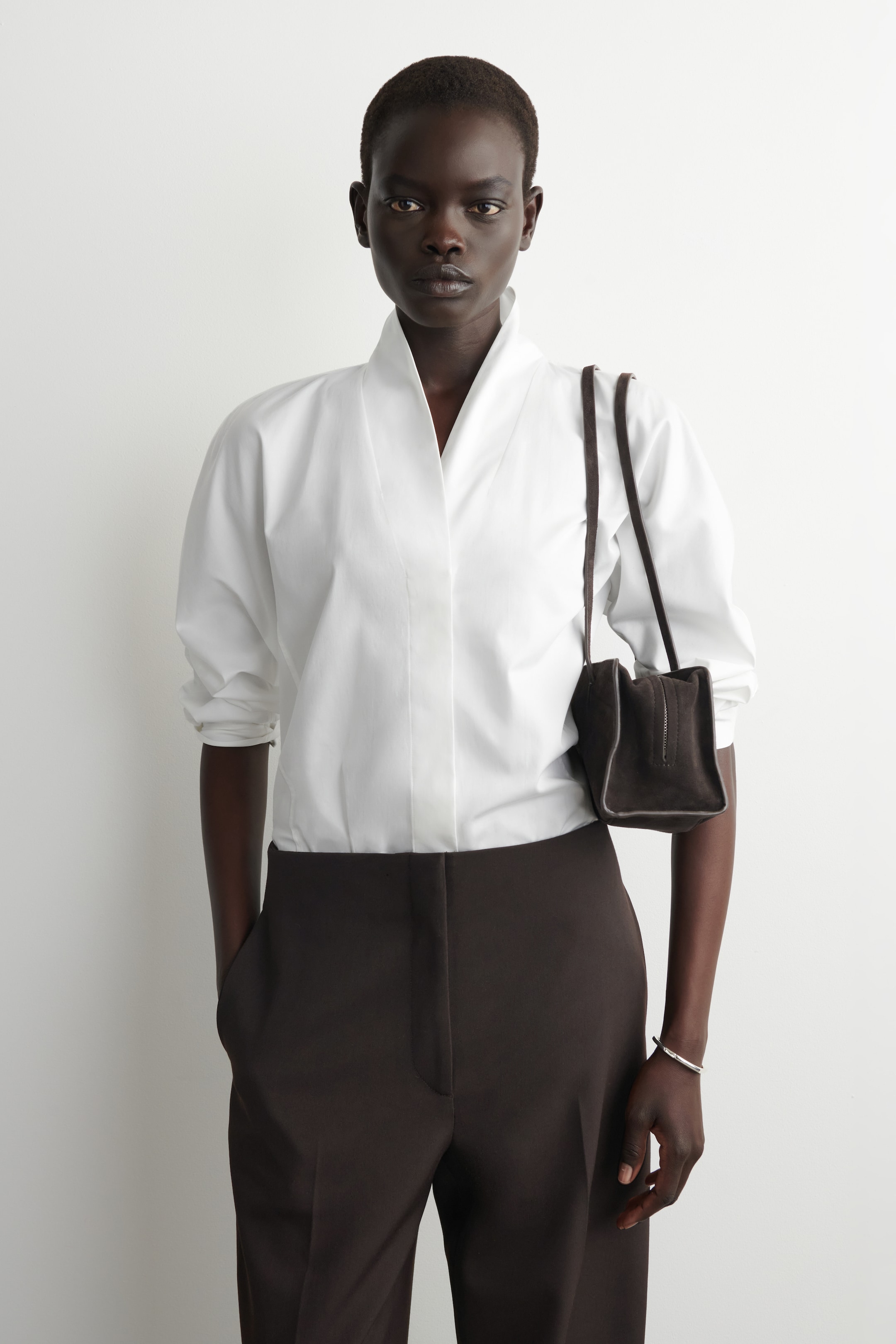 Ingrandisci l'immagine: SHAWL-COLLAR COTTON BLOUSE - OFF-WHITE - DONNA | H&M CH 1