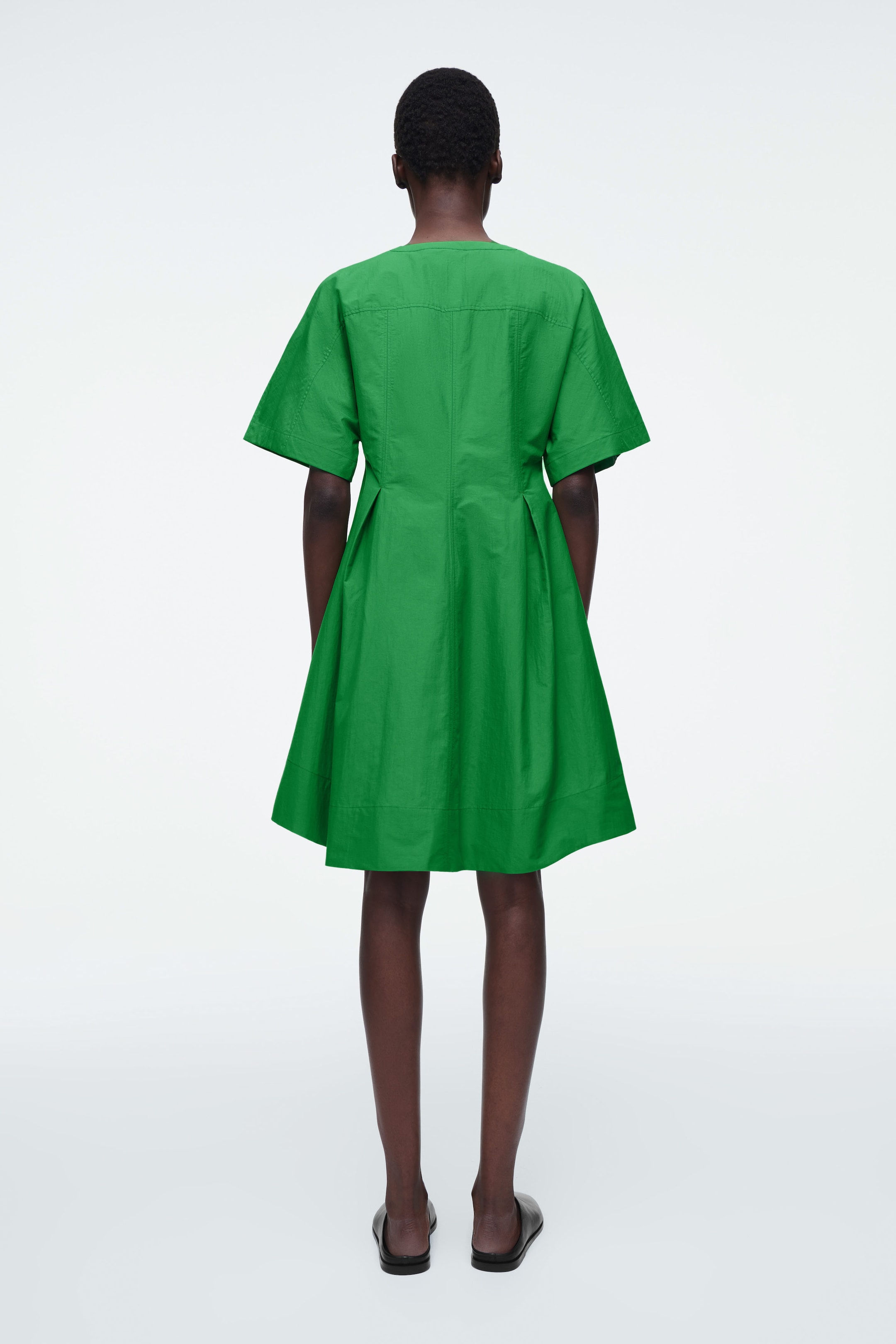 MINI ABITO A TRAPEZIO PLISSÉ