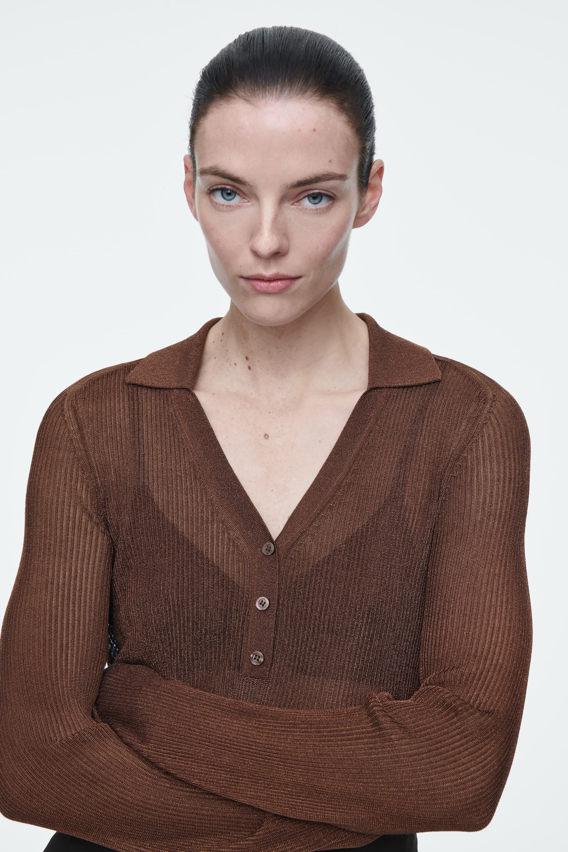 View larger image: SPARKLY RIBBED-KNIT POLO SHIRT - MAHOGANY - Ladies | H&M GB 5
