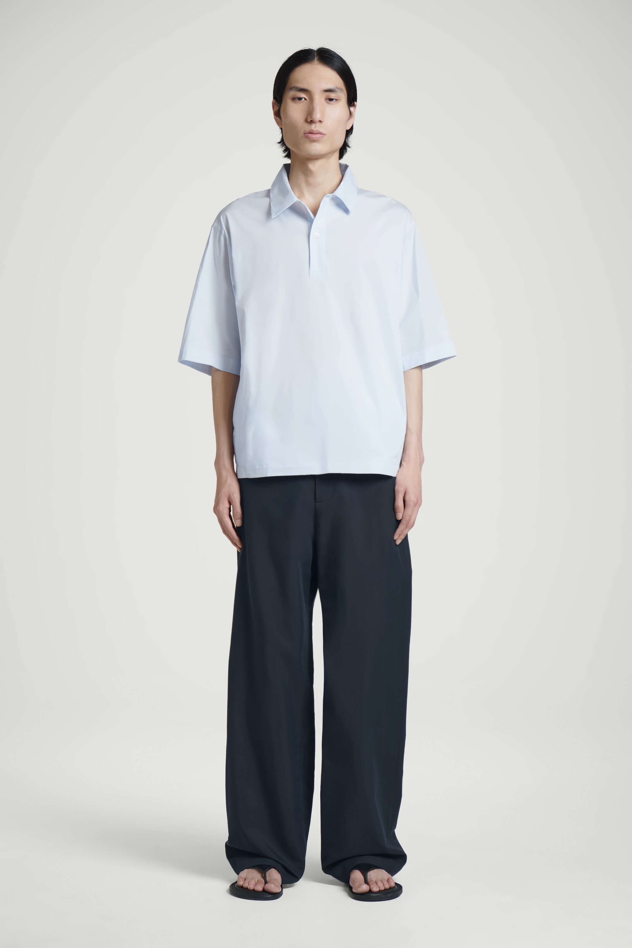 Agrandir l'image: CHEMISE À ENFILER MANCHES COURTES EN COTON - BLEU CIEL - HOMME | H&M BE 2