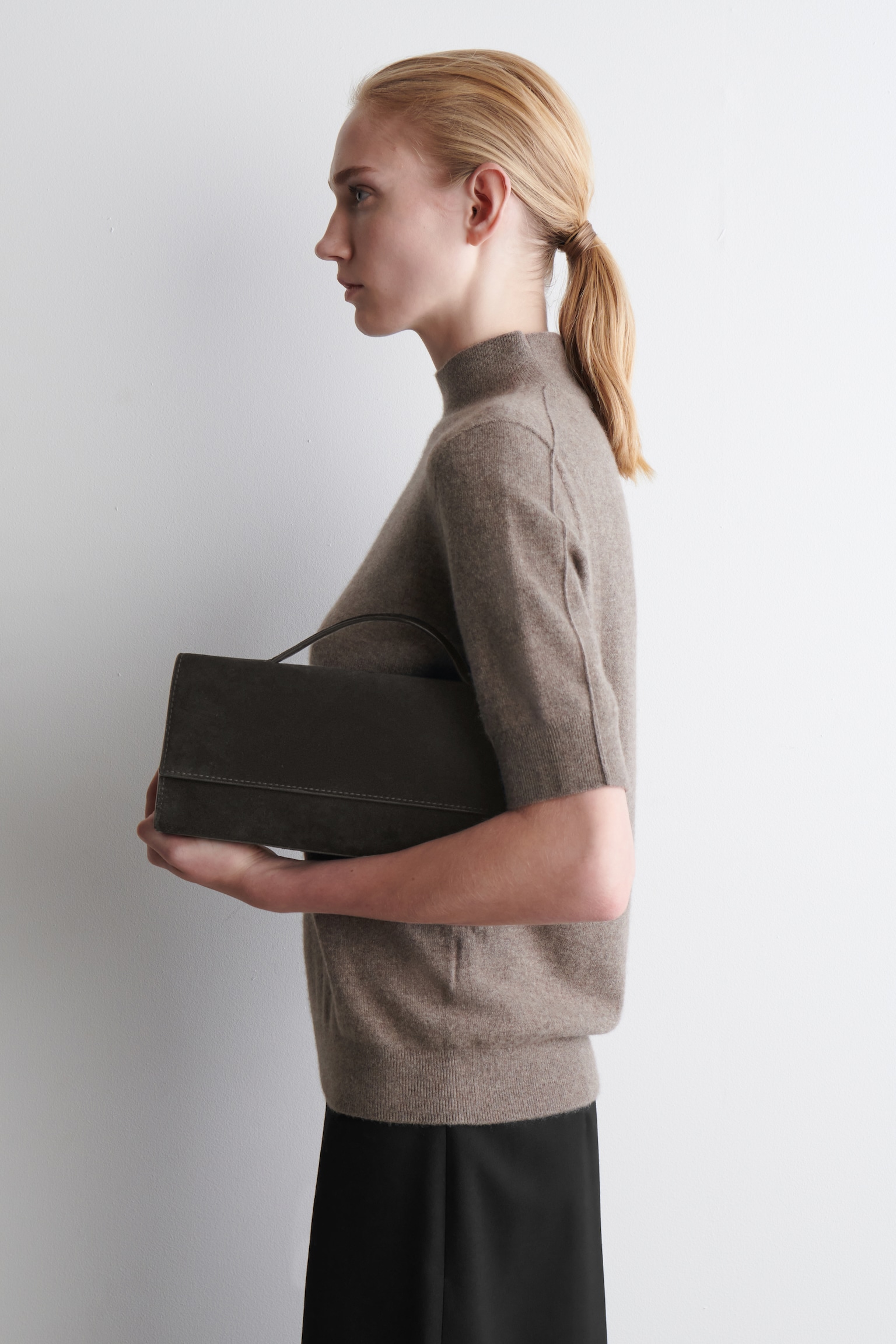 POCHETTE GALLERY - DAIM - BRUN FONCÉ/NOIR