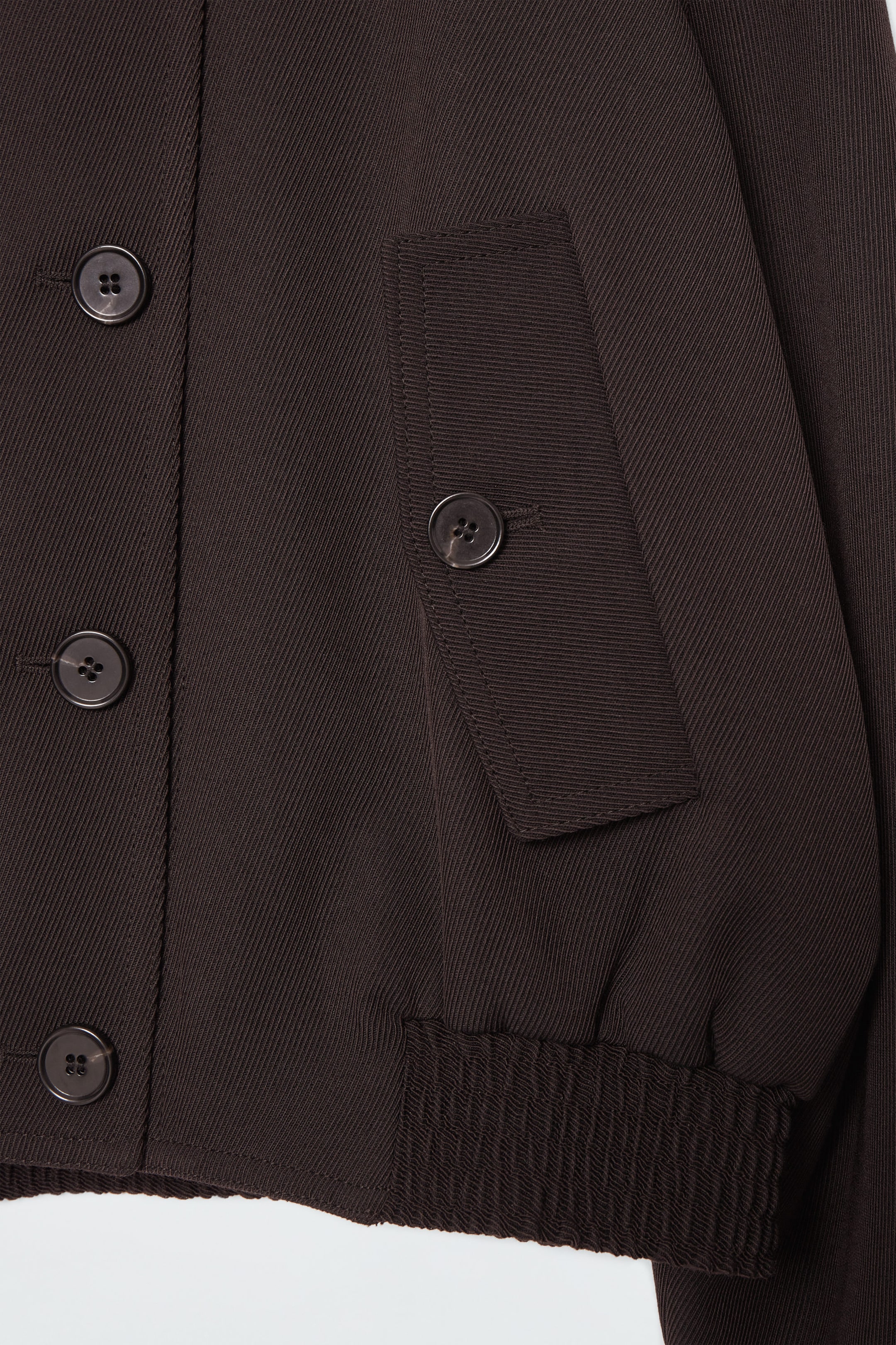 StillMedia/DescriptiveDetail