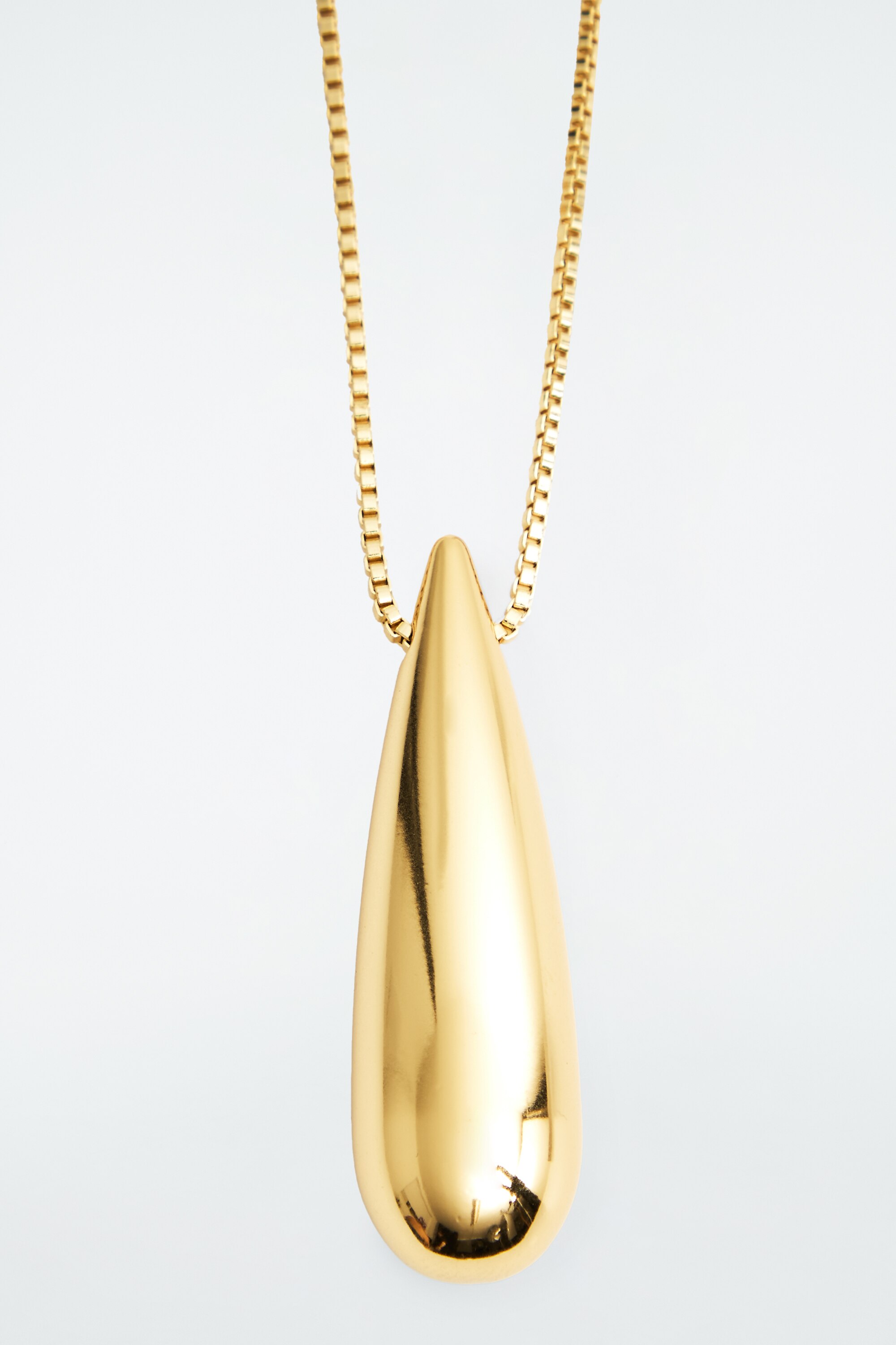 thumbnail interactive-video image 1 of Exquisite Simple 18K Gold Plated Popular Pendant Necklace Jewelry Stainless Steel Necklace - Ladies Necklace And Women Necklace Price 1 of 9