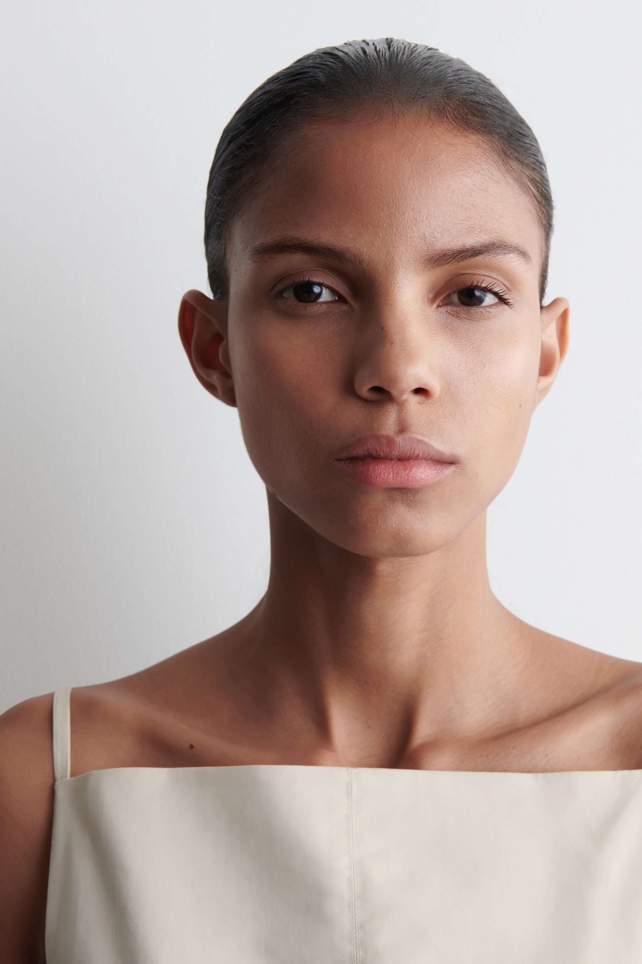 Ver imagem maior: TOP DE ALGODÃO COM DETALHE DE LAÇO - CRU - SENHORA | H&M PT 3