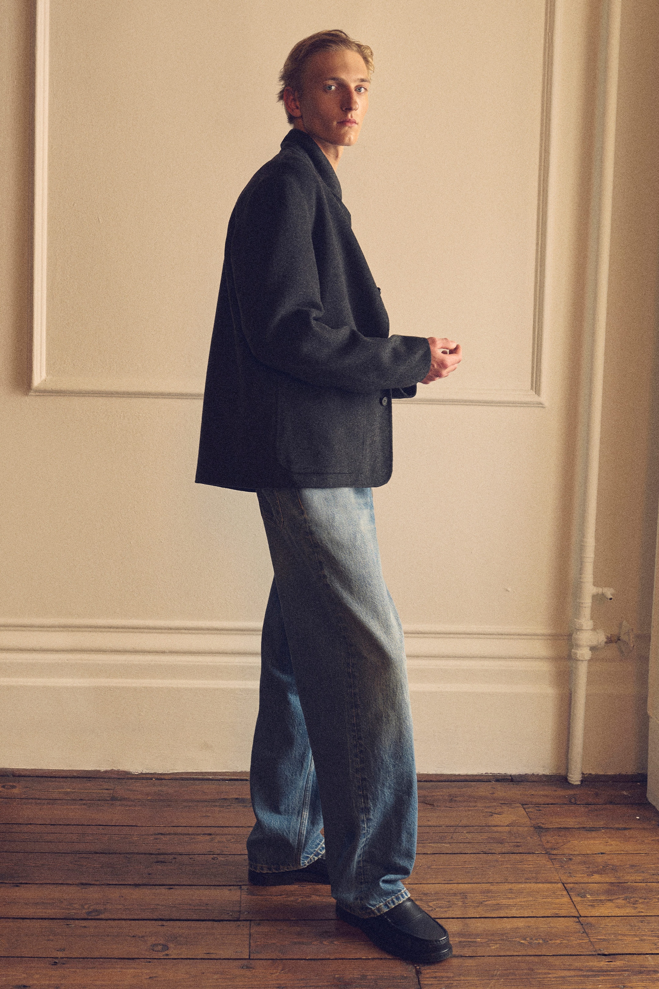RIDER STRAIGHT-LEG JEANS