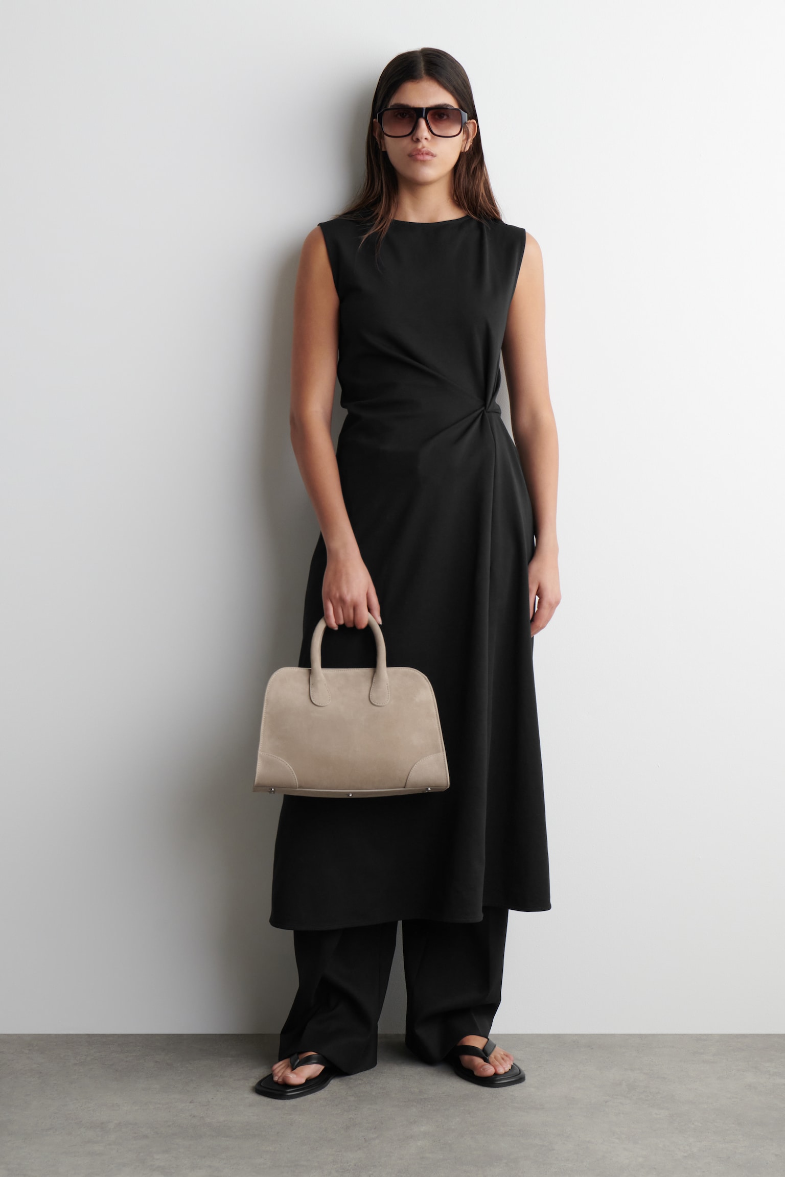 MINI STUDIO BOWLING BAG - SUEDE - SAND/BLACK