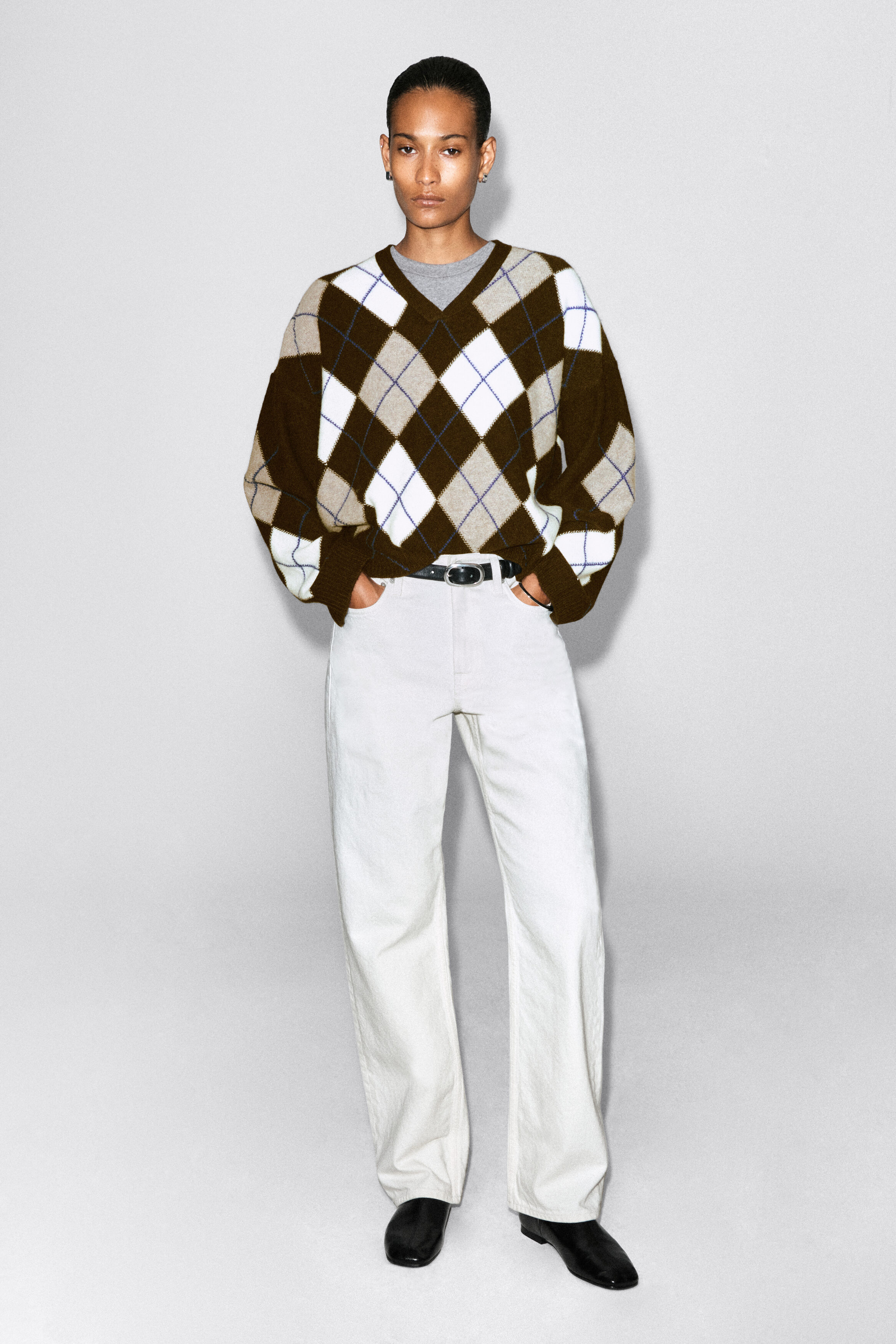ARGYLE WOOL-ALPACA V-NECK SWEATER - thumbnail 9