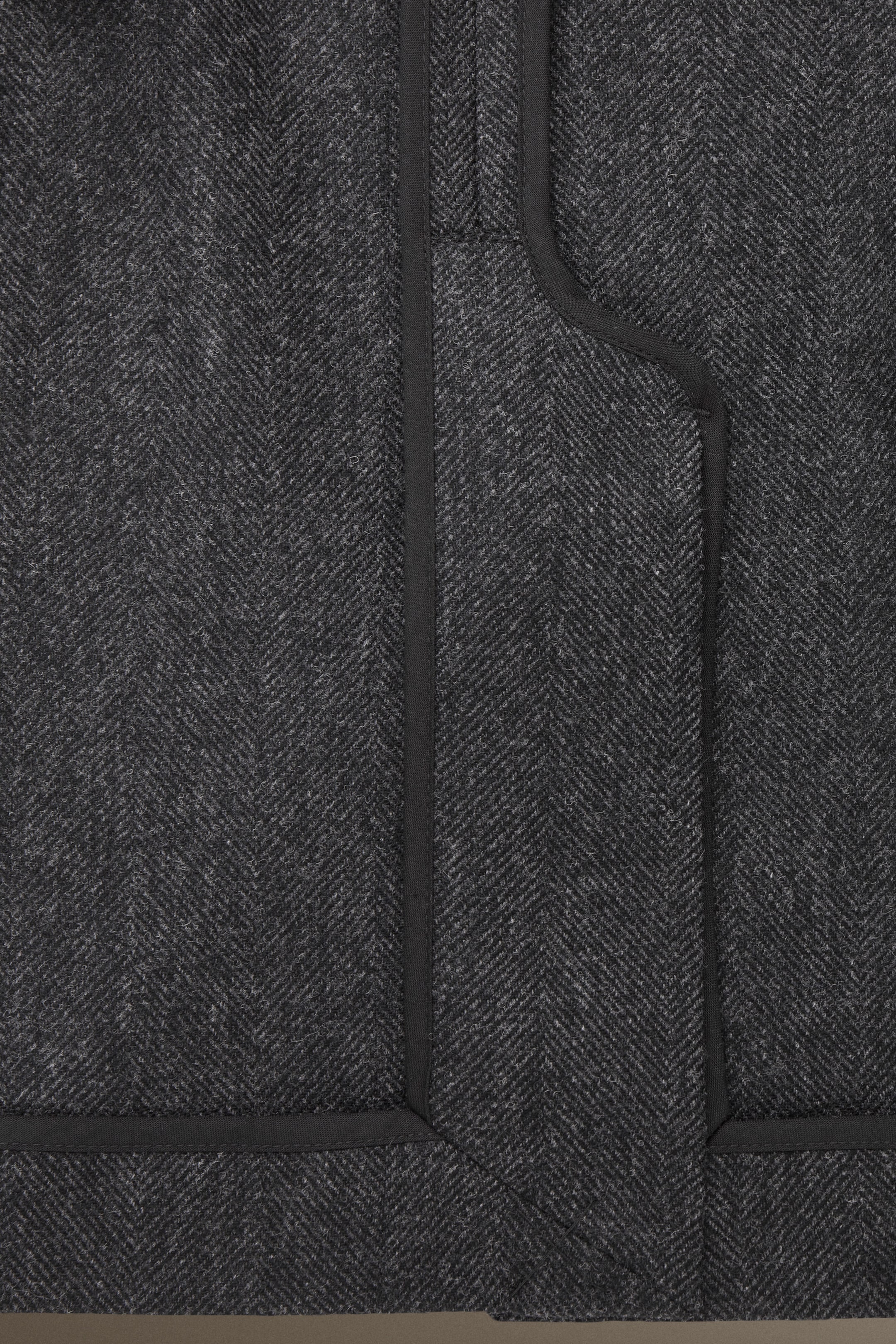 StillMedia/DescriptiveDetail