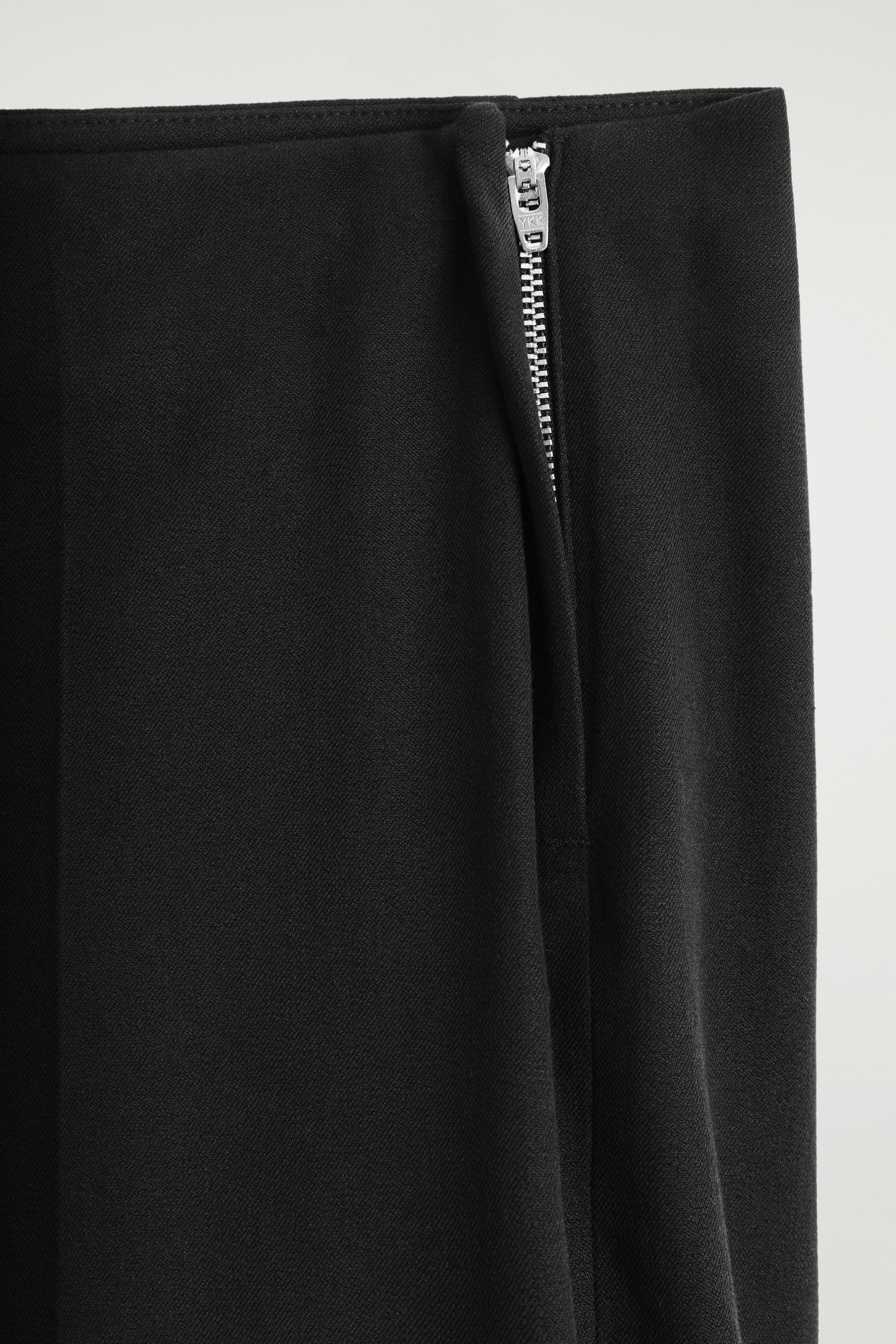 TAILORED CROPPED PANTS