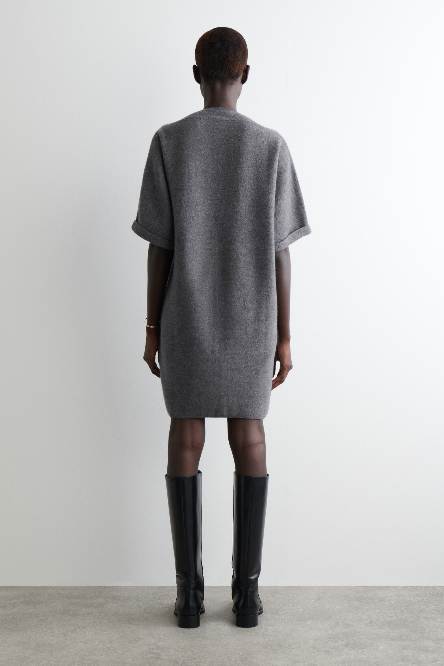SKULPTURALES MINIKLEID AUS MERINOWOLLE - GRAU MELIERT/NAVYBLAU - 4