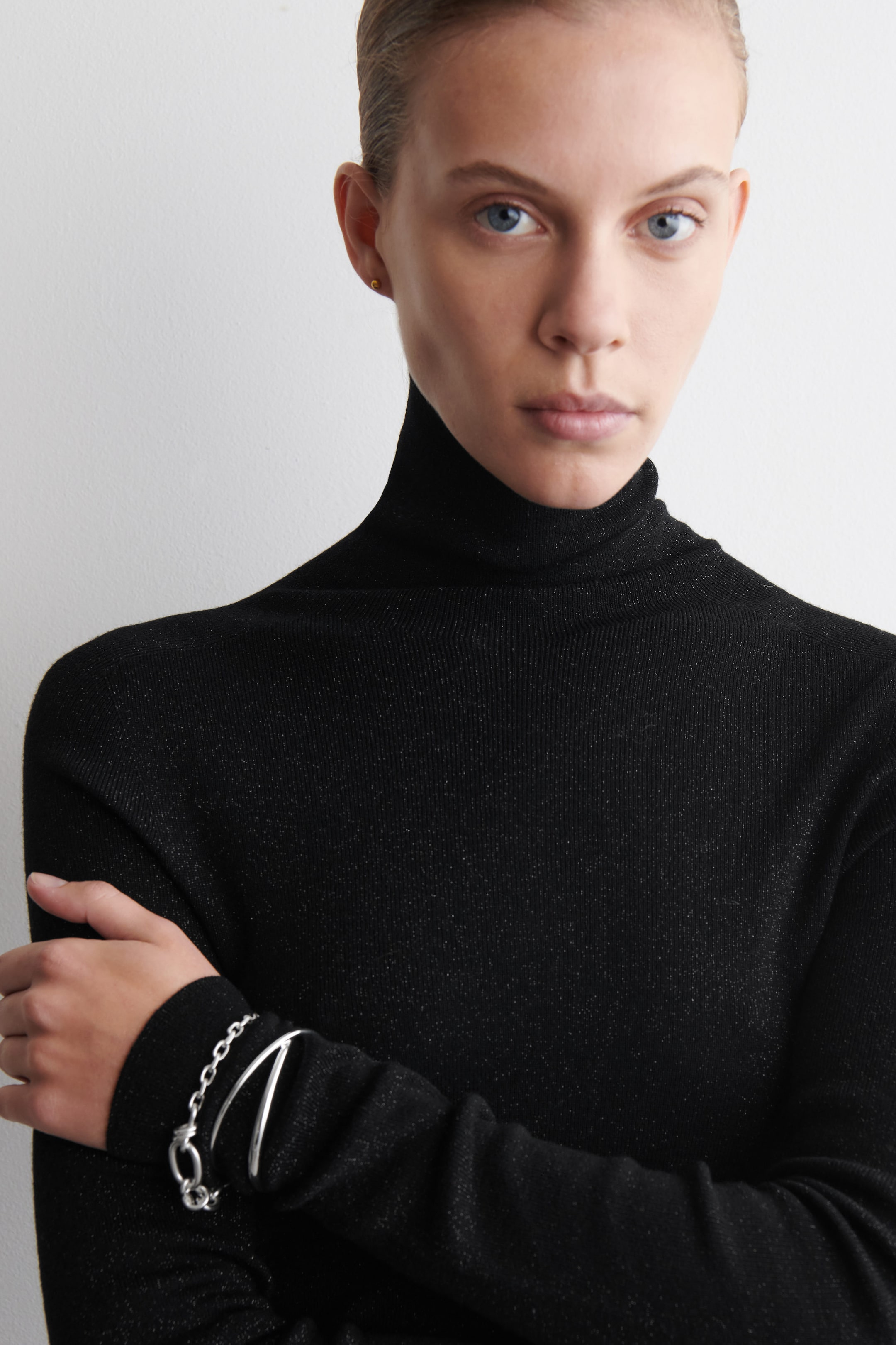 SPARKLY SEAMLESS WOOL SWEATER