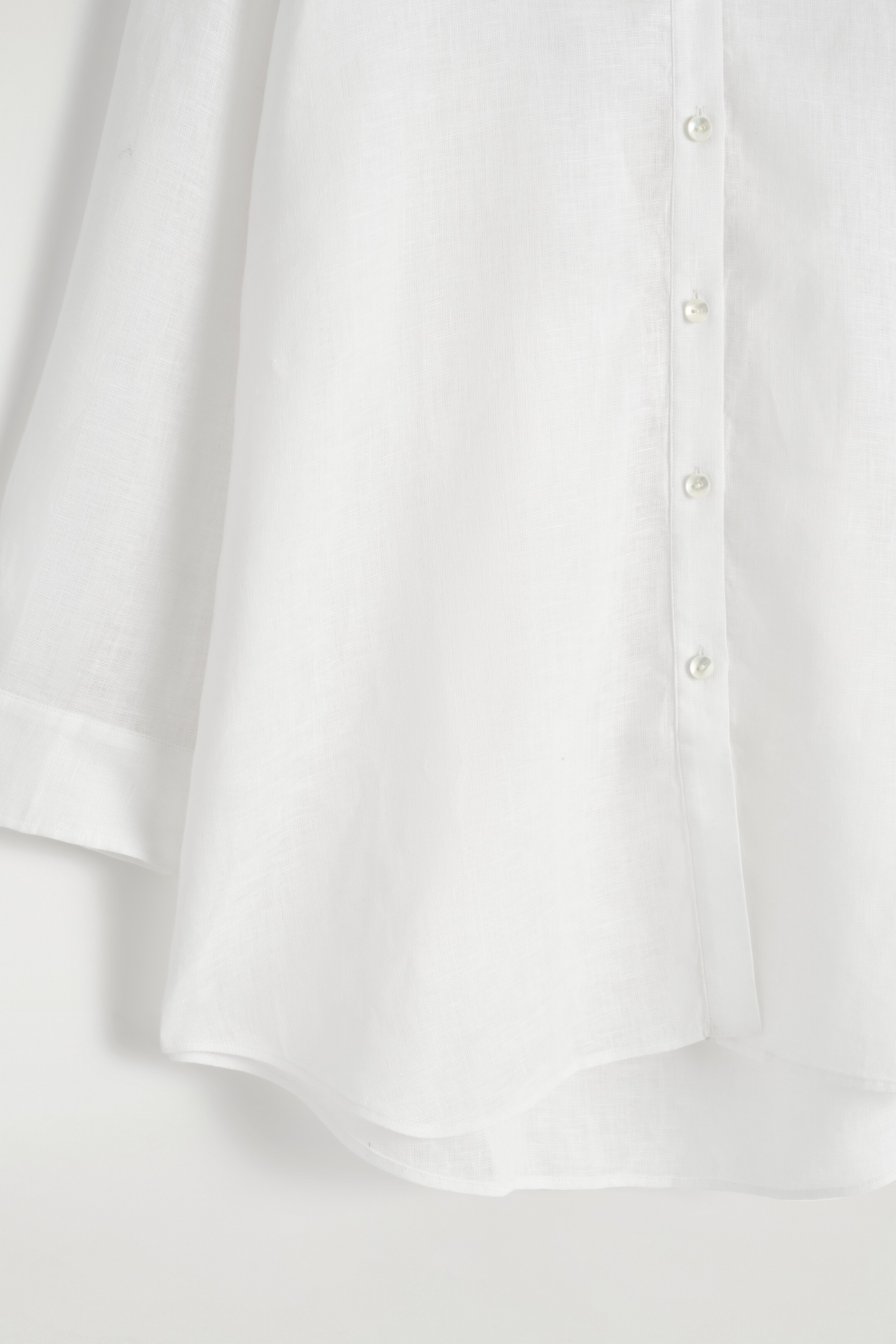 Agrandir l'image: CHEMISE OVERSIZE COL V EN LIN - BLANC - FEMME | H&M CH 7