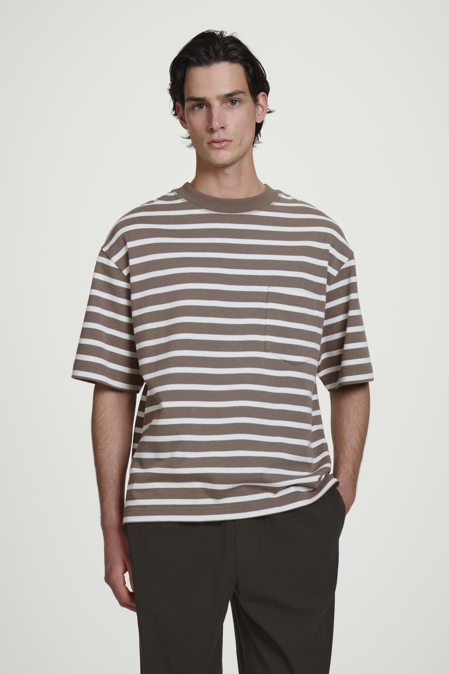 OVERSIZED HEAVYWEIGHT COTTON T-SHIRT - BROWN / STRIPED/WHITE/BLACK/NAVY / STRIPED