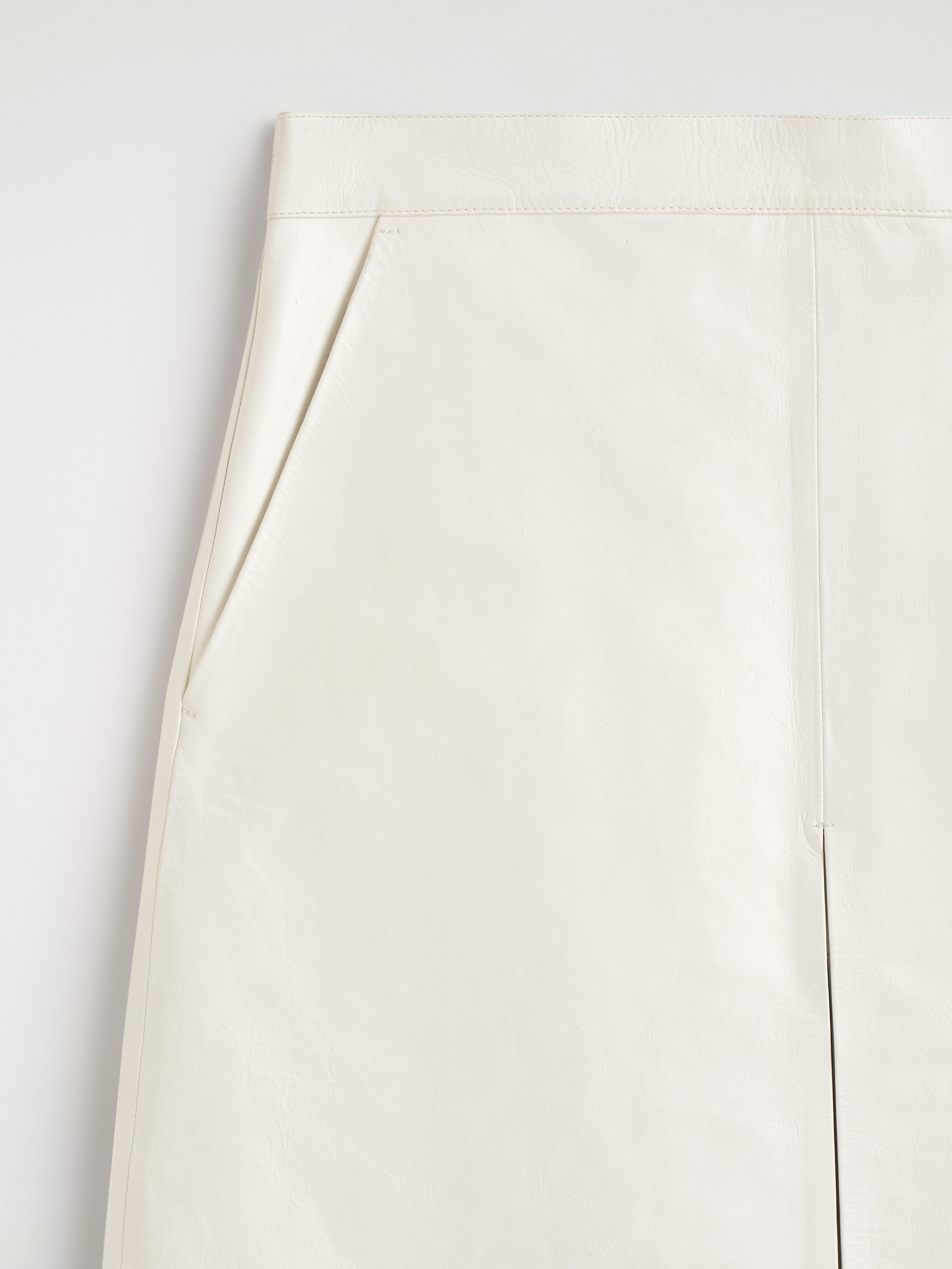 StillMedia/DescriptiveDetail