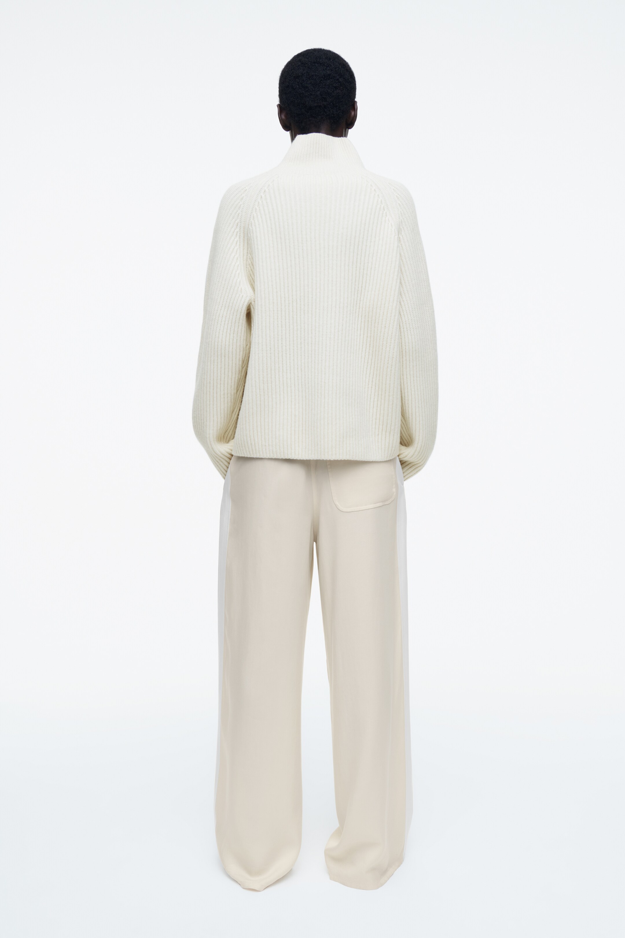 Vezi imaginea mai mare: Pantaloni largi cu detaliu de legare - FILDEŞ - FEMEI | H&M RO 5