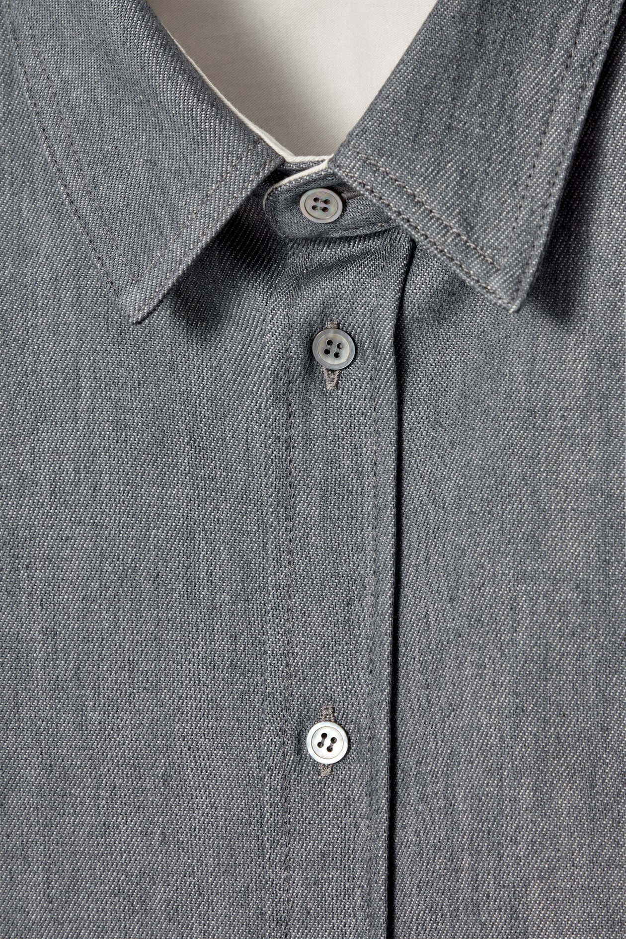 RELAXED DENIM OVERSHIRT — GREY