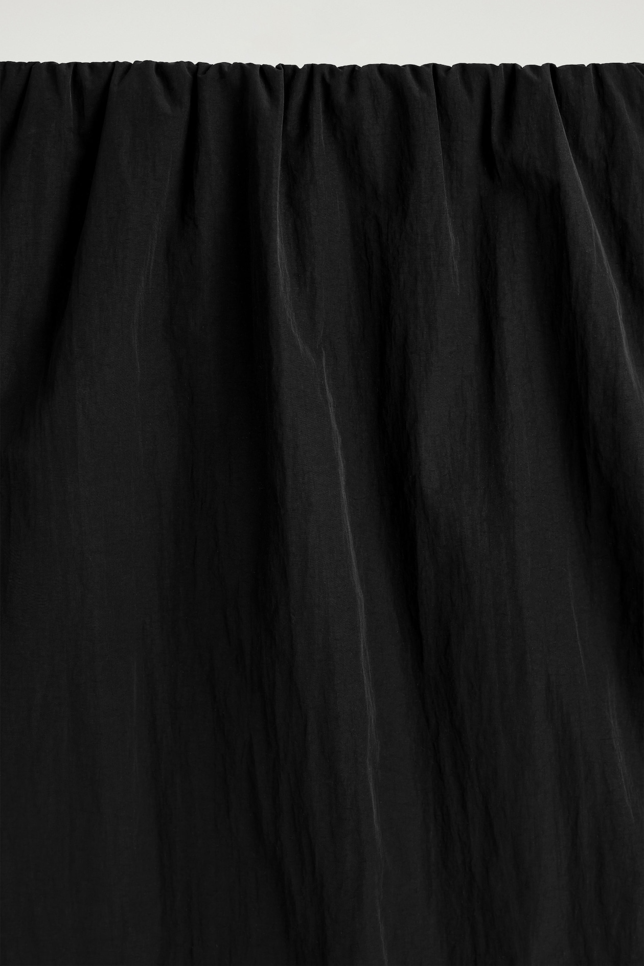 GATHERED PENCIL SKIRT — BLACK