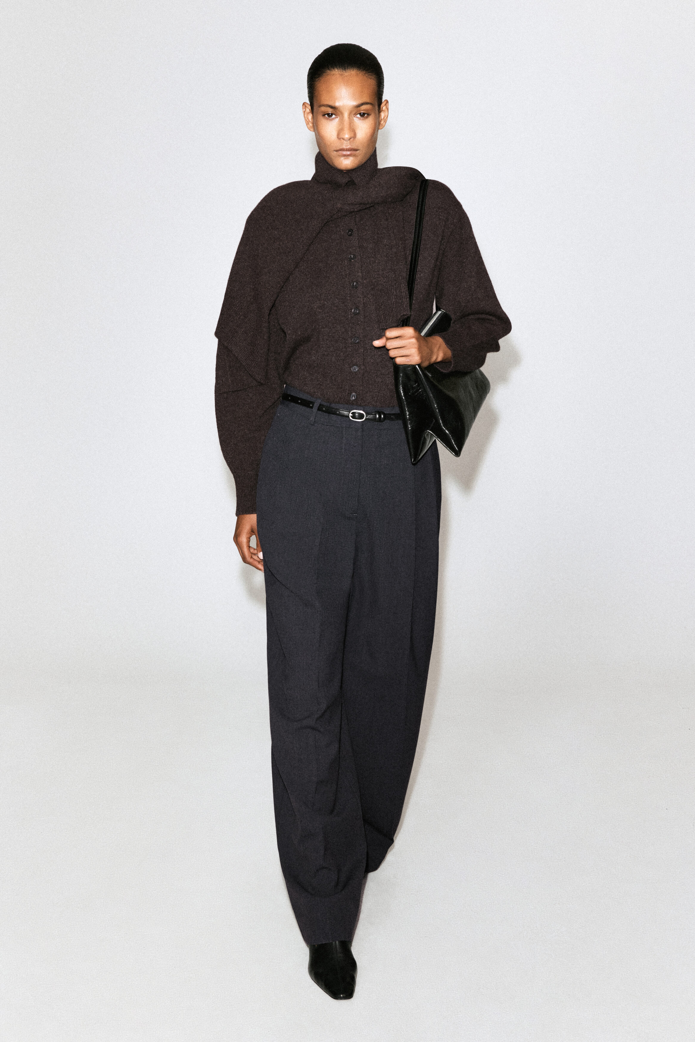 PAVILION SHOULDER BAG - LEATHER