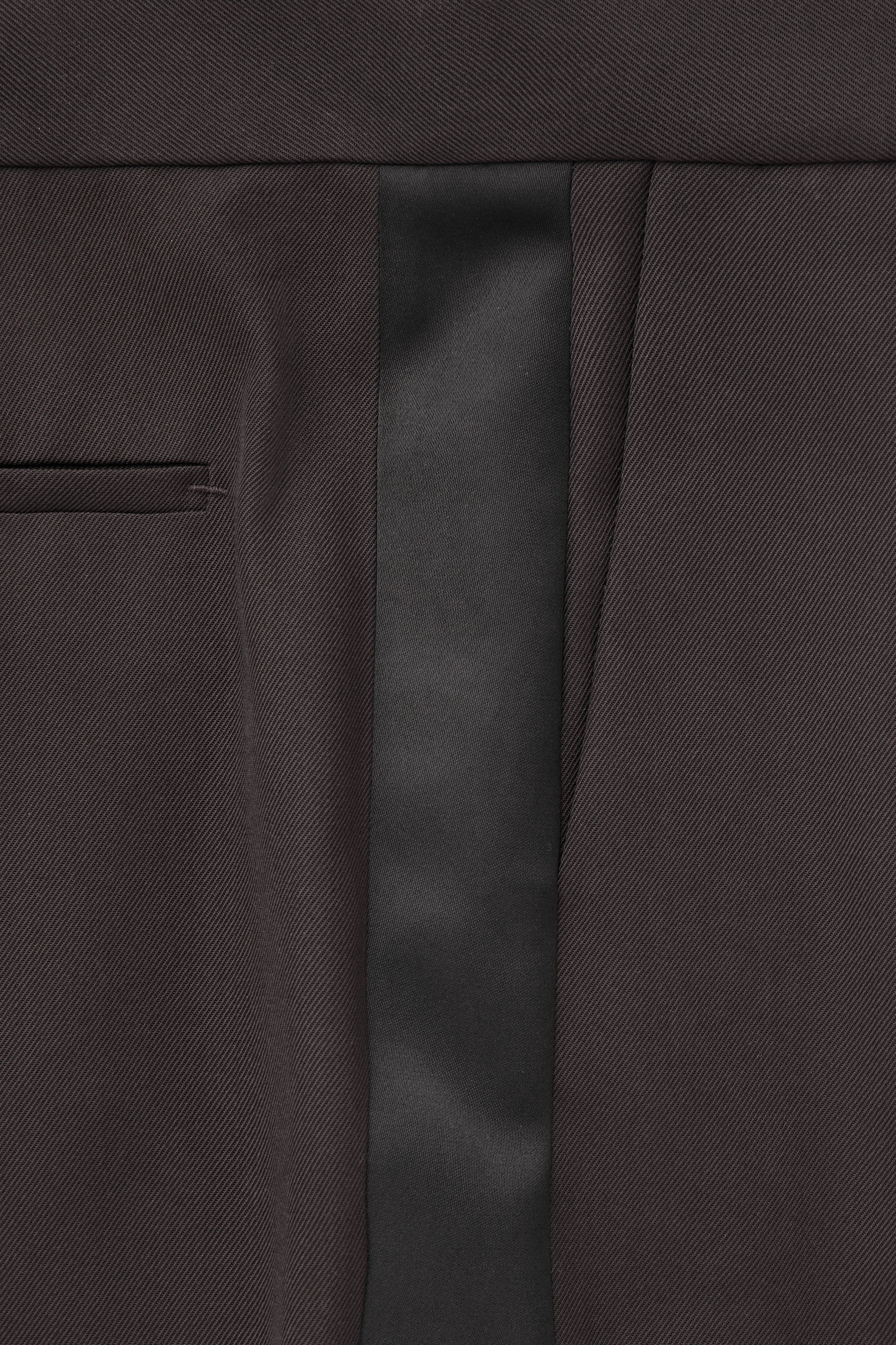 StillMedia/DescriptiveDetail