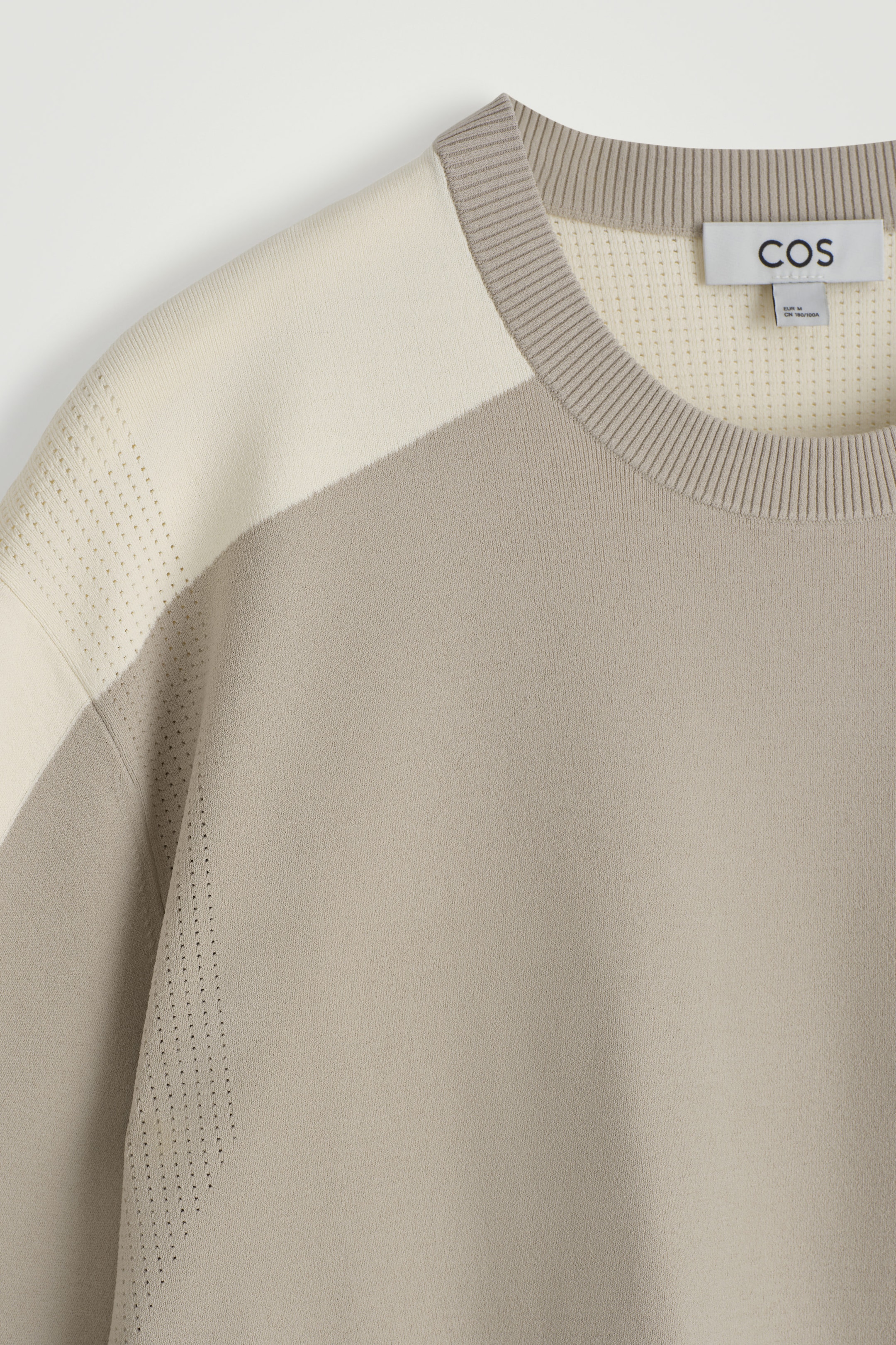 StillMedia/DescriptiveDetail