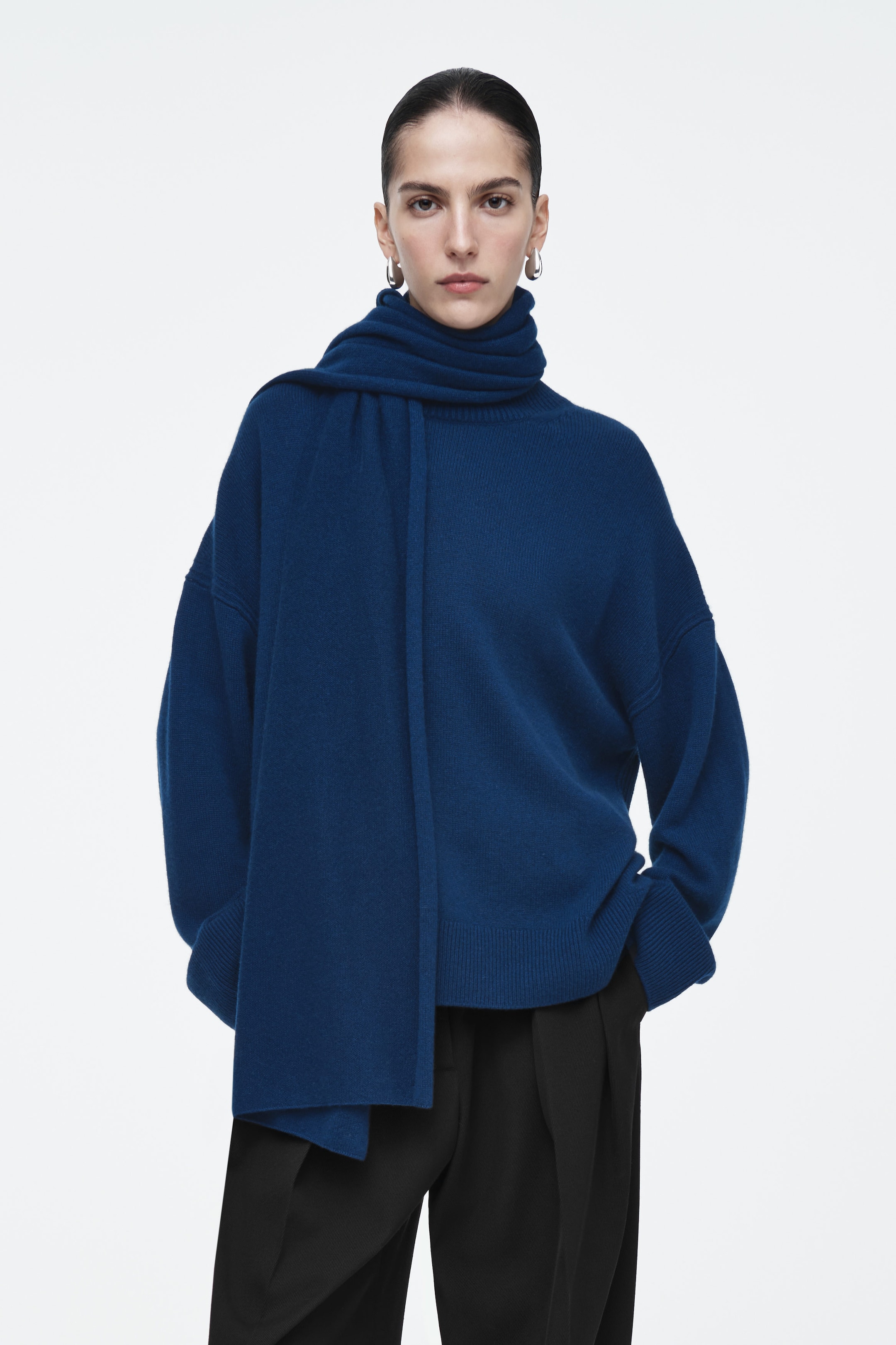CASHMERE SCARF