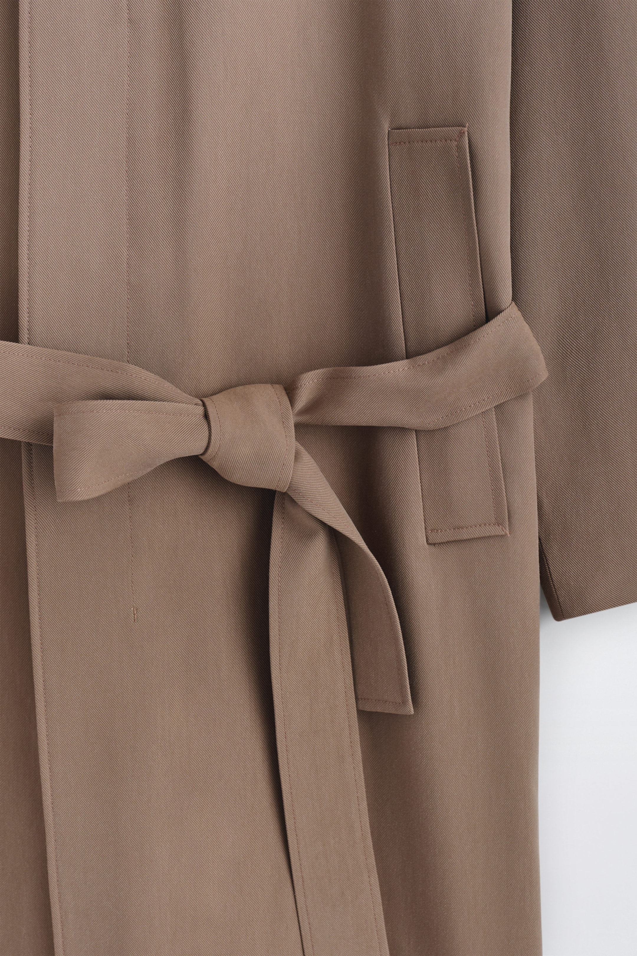 StillMedia/DescriptiveDetail