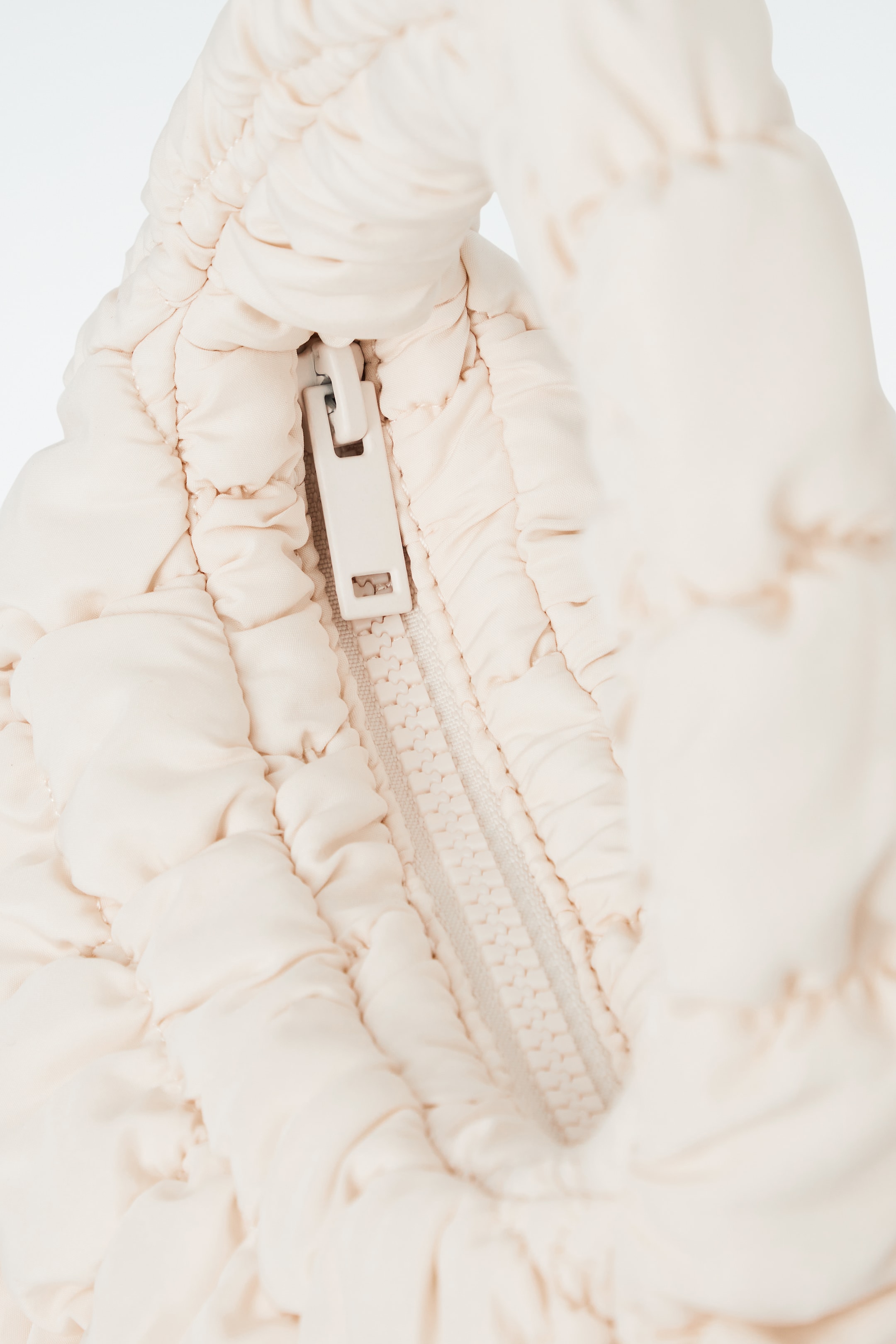 Ver imagem maior: QUILTED MICRO BAG - CRU - SENHORA | H&M PT 5