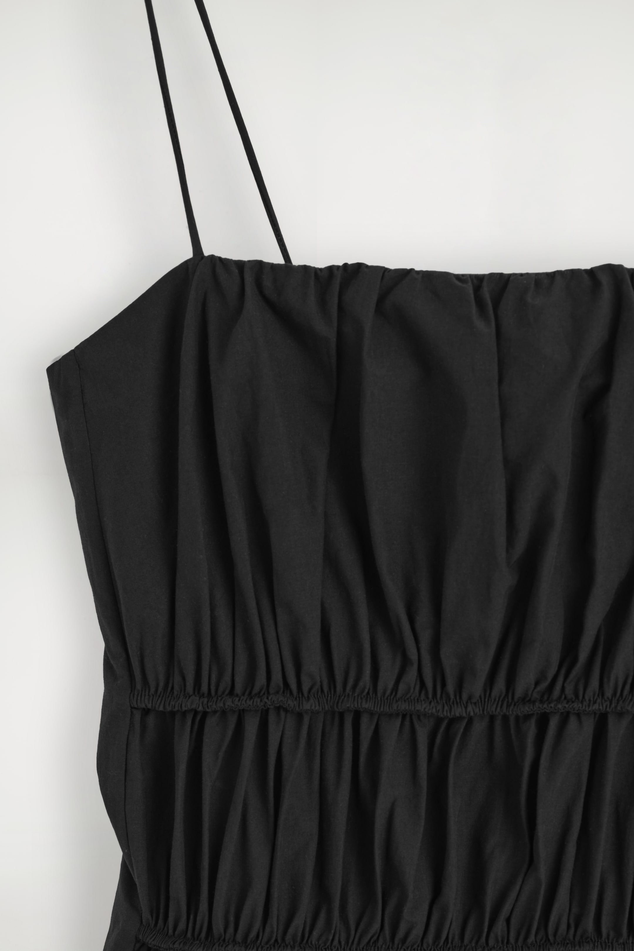 Vezi imaginea mai mare: BLUZĂ PEPLUM DIN BUMBAC CU EFECT ADUNAT - NEGRU - FEMEI | H&M RO 7