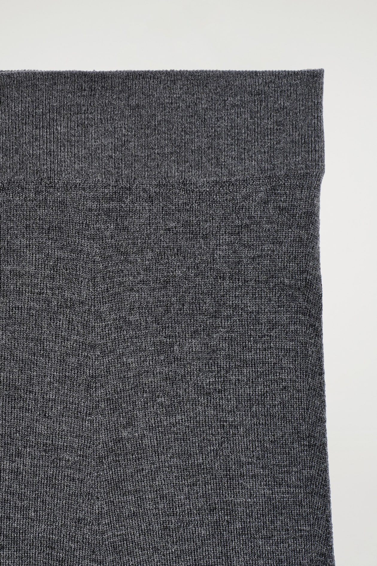 SEAMLESS MERINO WOOL LEGGINGS — CHARCOAL MÉLANGE