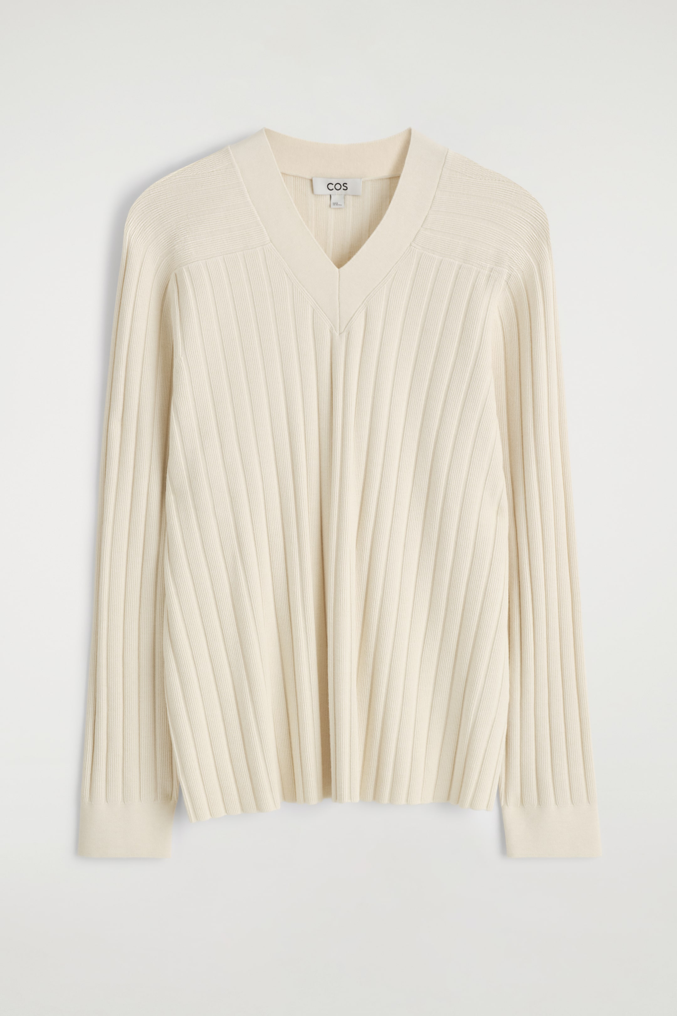 Ingrandisci l'immagine: RIBBED-KNIT V-NECK JUMPER - CREAM - UOMO | H&M CH 6