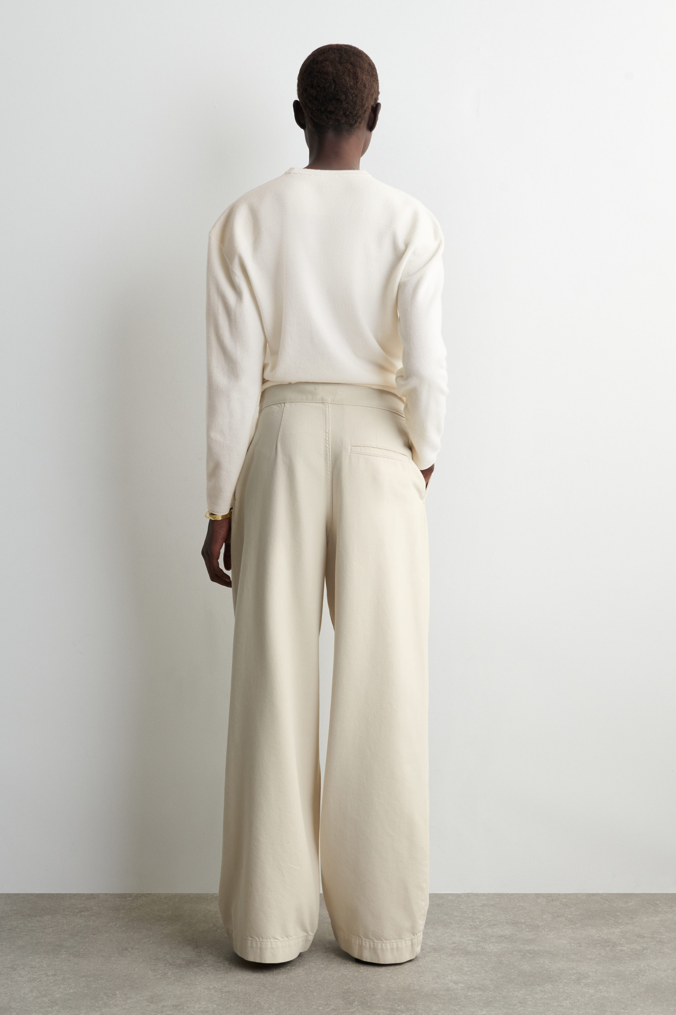 PLEATED WIDE-LEG DENIM TROUSERS - CREAM | COS PLEATED WIDE-LEG DENIM TROUSERS - CREAM | COS