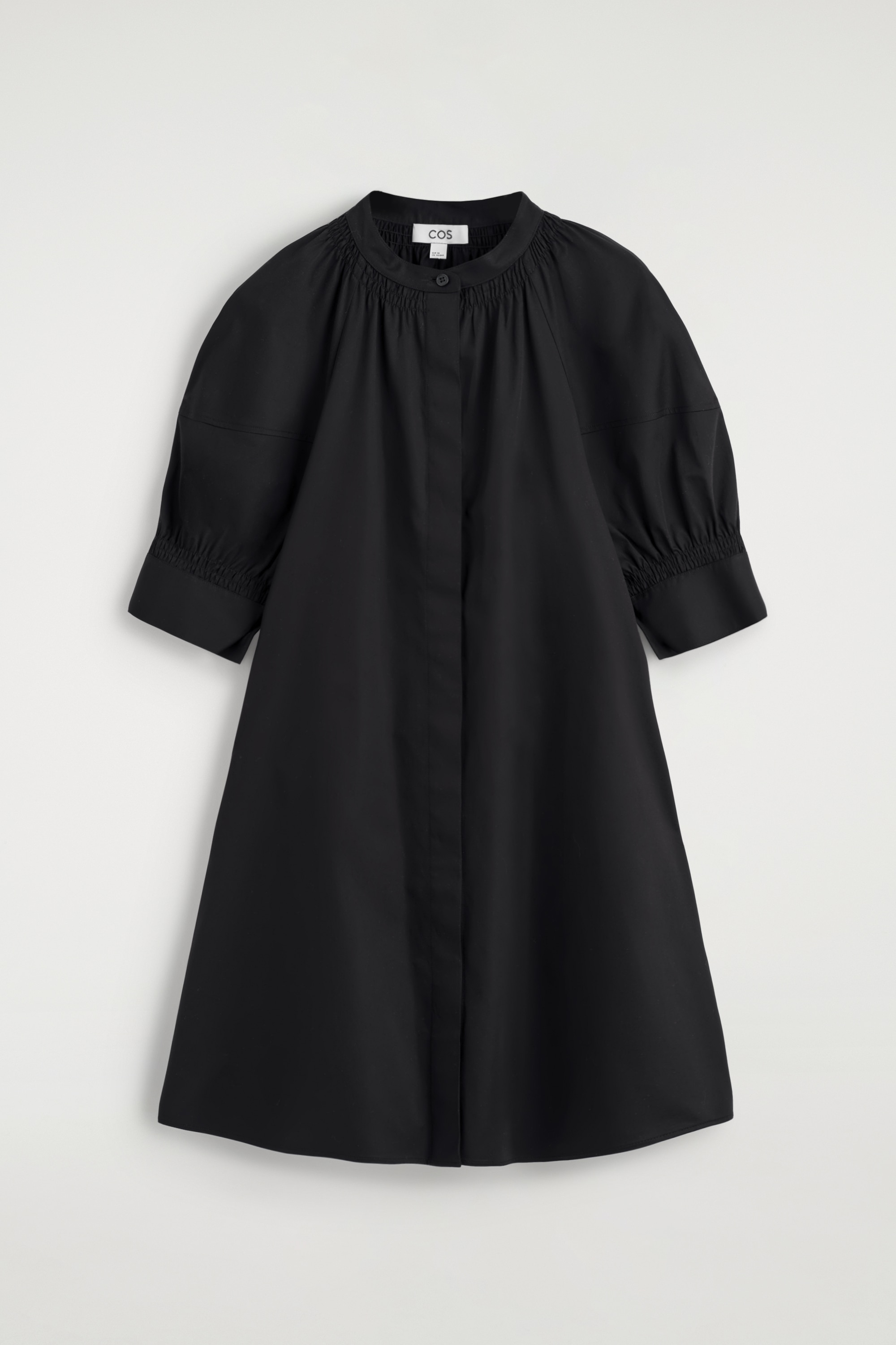 ROBE-CHEMISE À MANCHES BOUFFANTES ET SMOCKÉES - NOIR