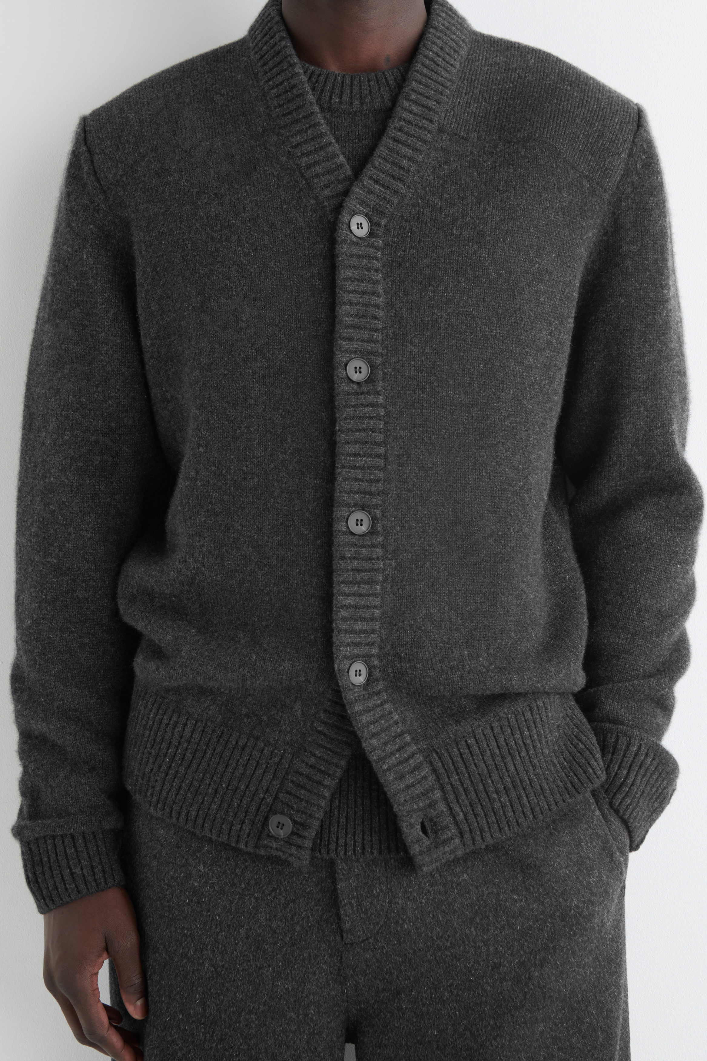 COS ファンネルネックウールドライバーズ ニット XS FUNNEL-NECK KNITTED WOOL JACKET ファンネルネックニットウール