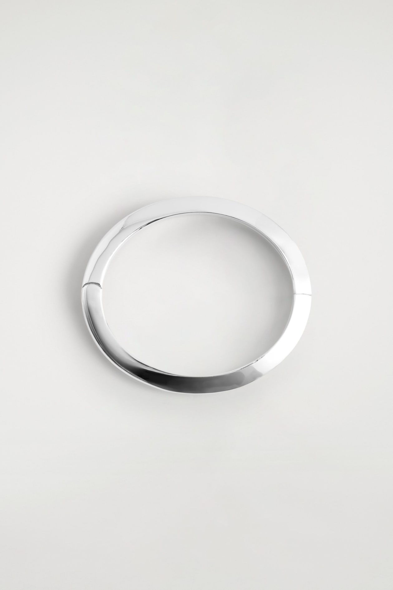 FACETED BANGLE — SILVER