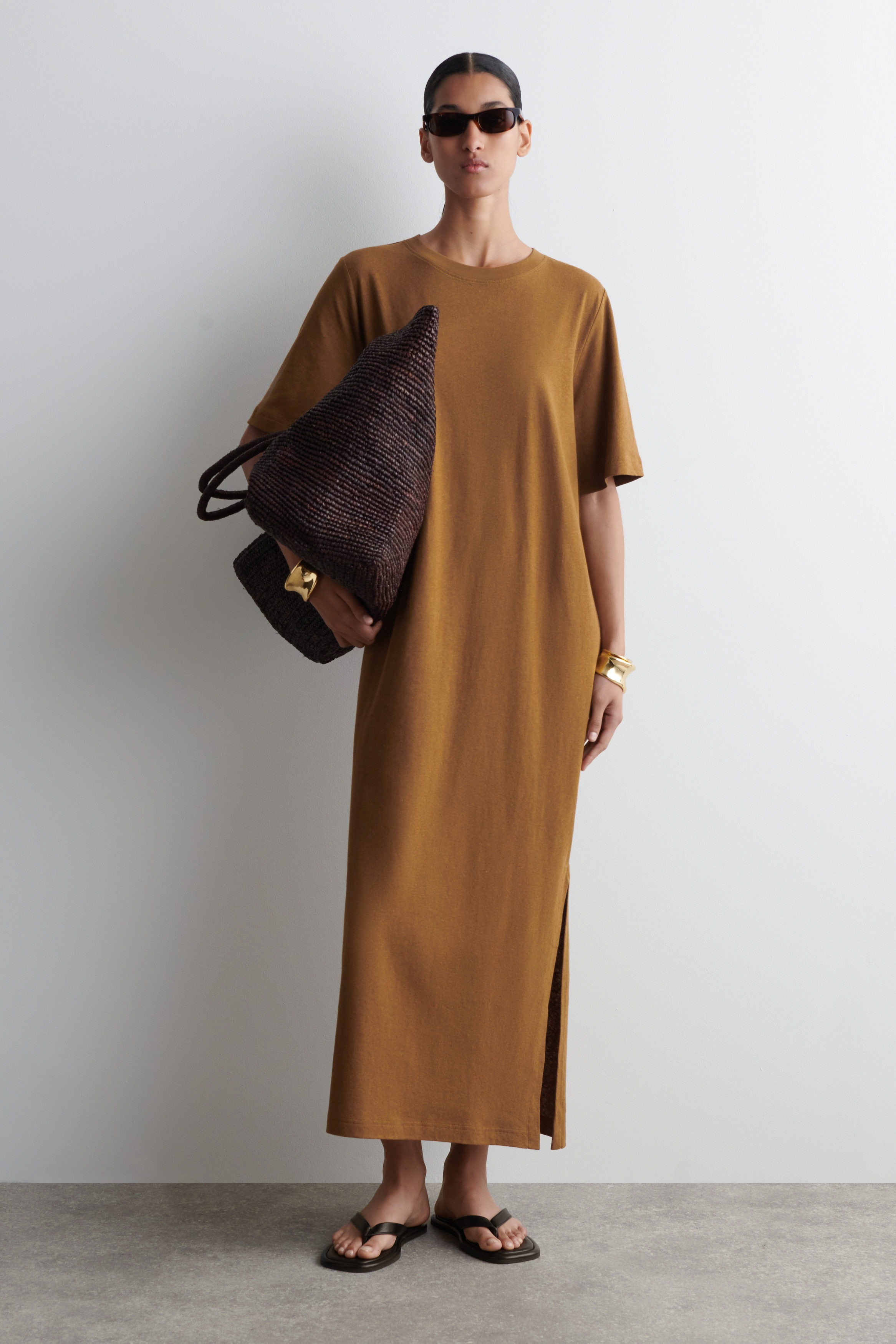 Tシャツ・カットソー MAX MARA Women Tunic Tops 2511161024600 032 BROWN COTTON-LINEN MAXI T-SHIRT DRESS - BROWN | COS