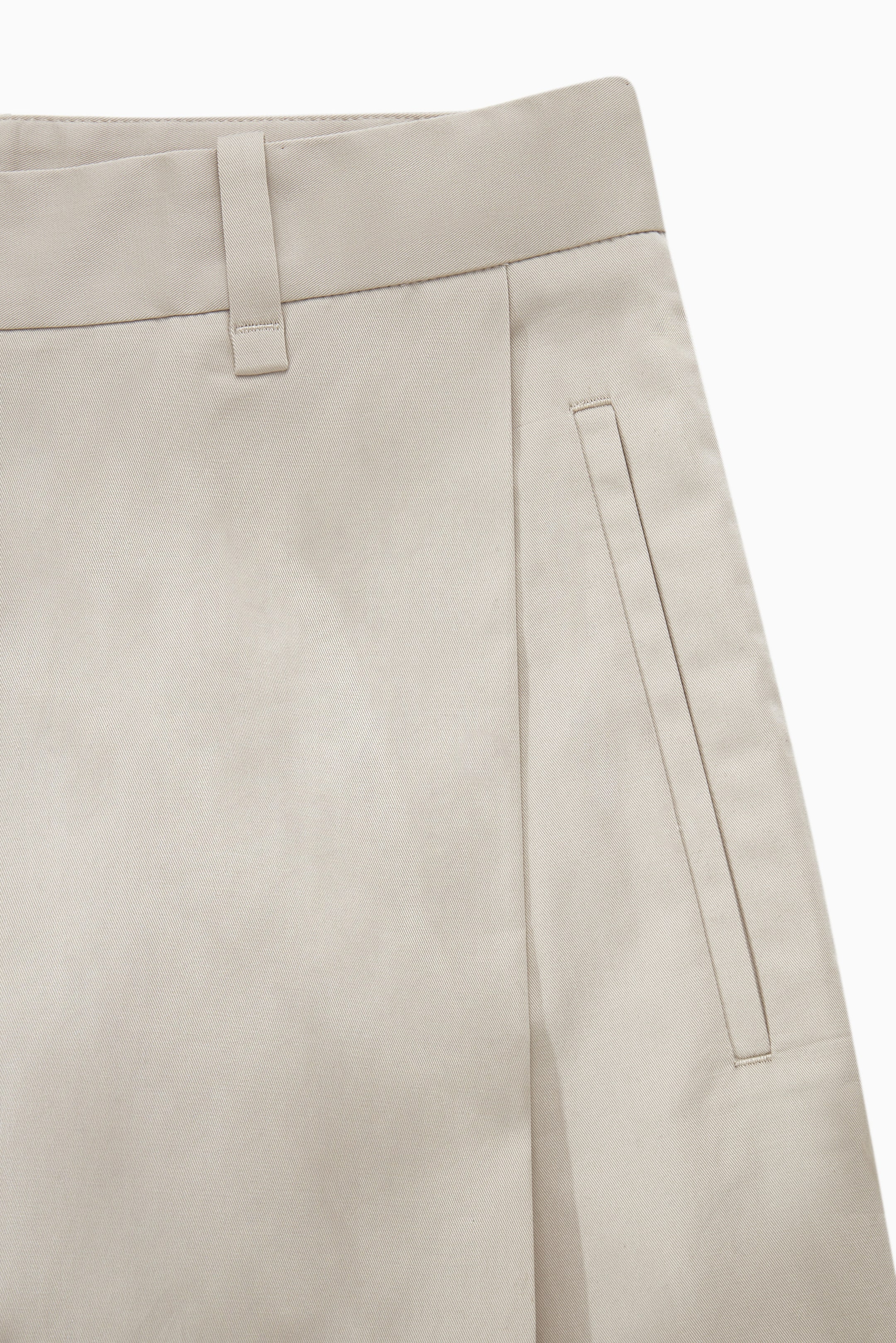 StillMedia/DescriptiveDetail