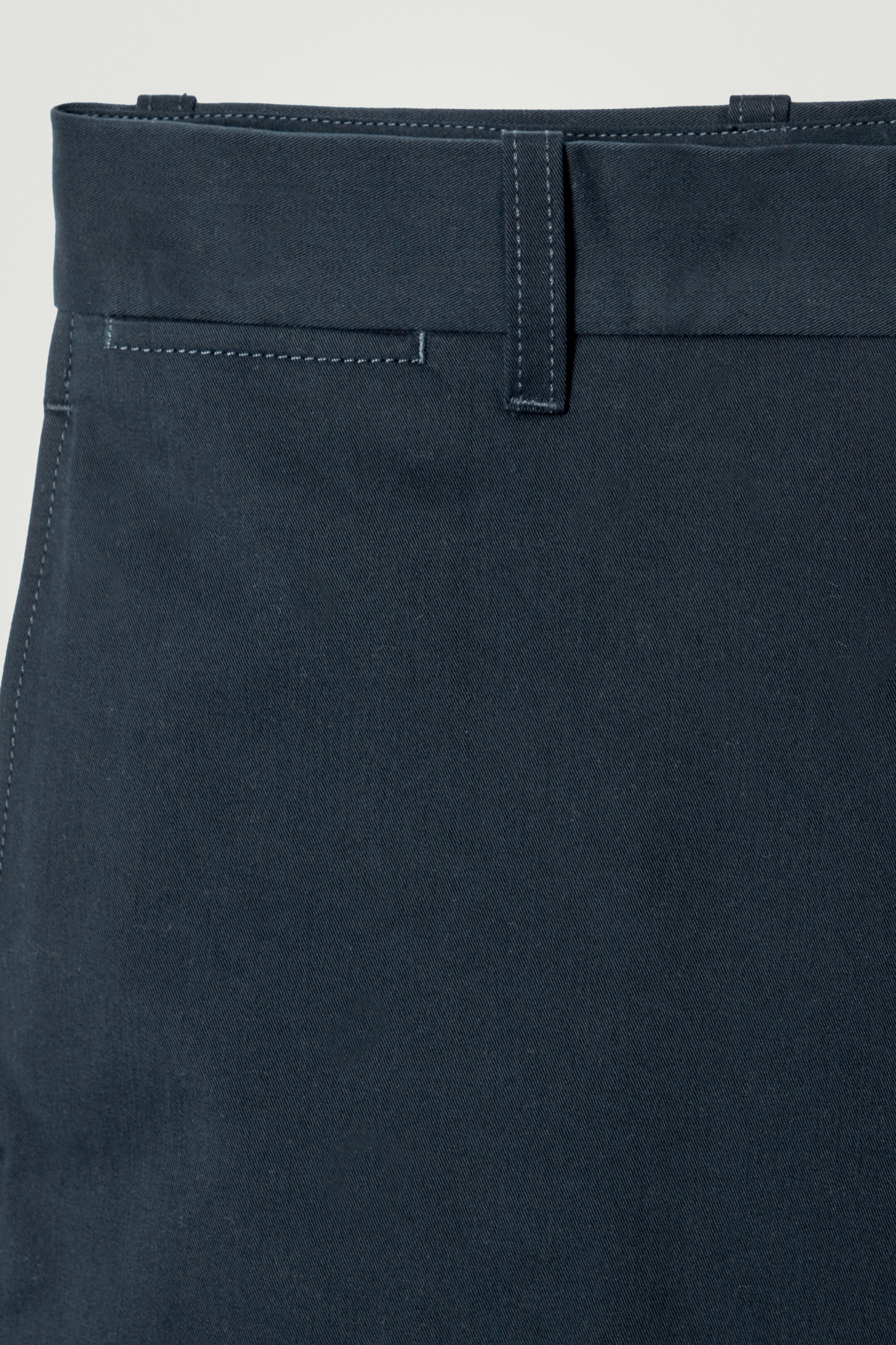 View larger image: RELAXED STRAIGHT-LEG CHINOS - NAVY - Men | H&M GB 6