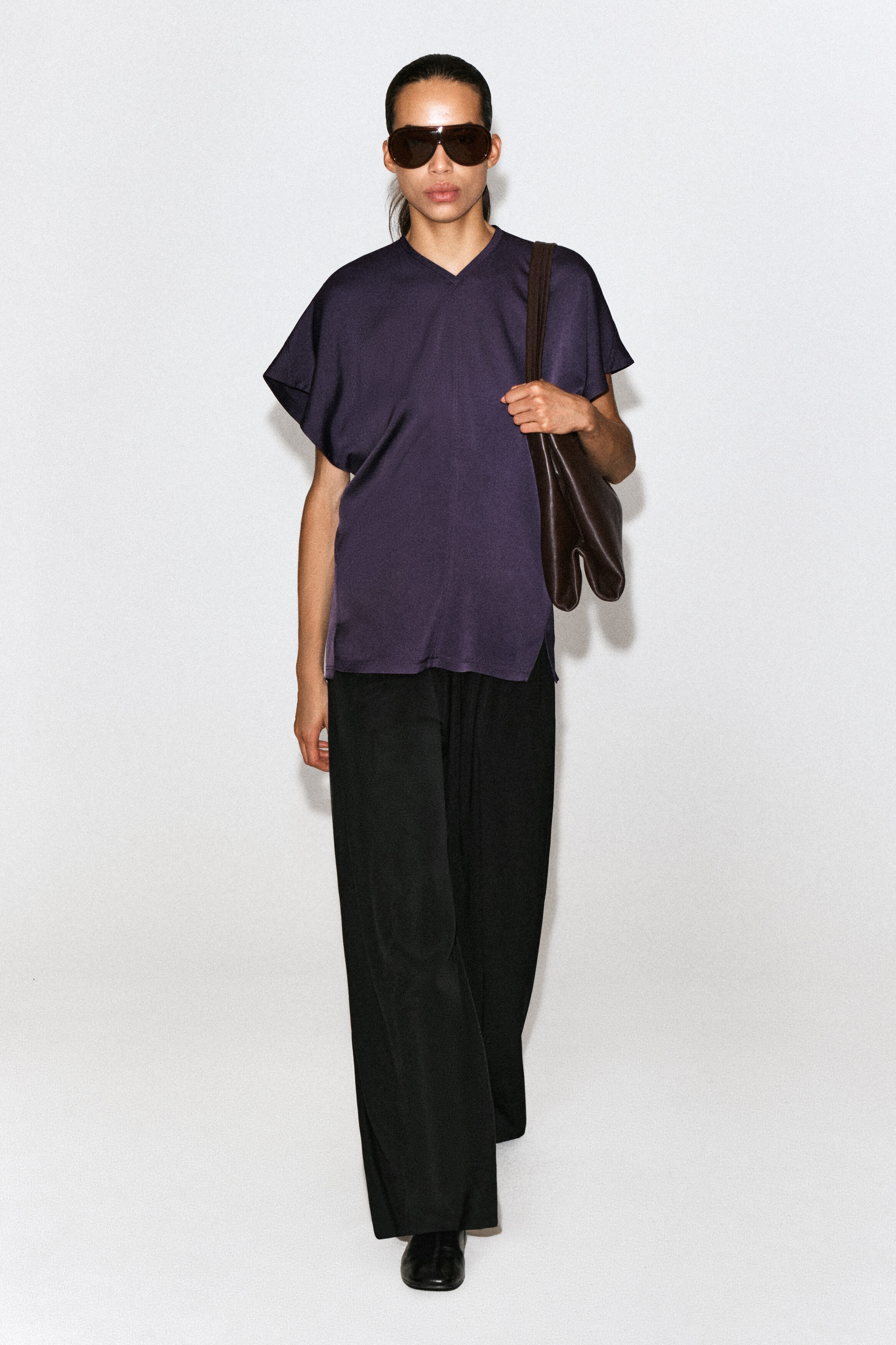 DRAPED CREPE V-NECK TOP - thumbnail 3
